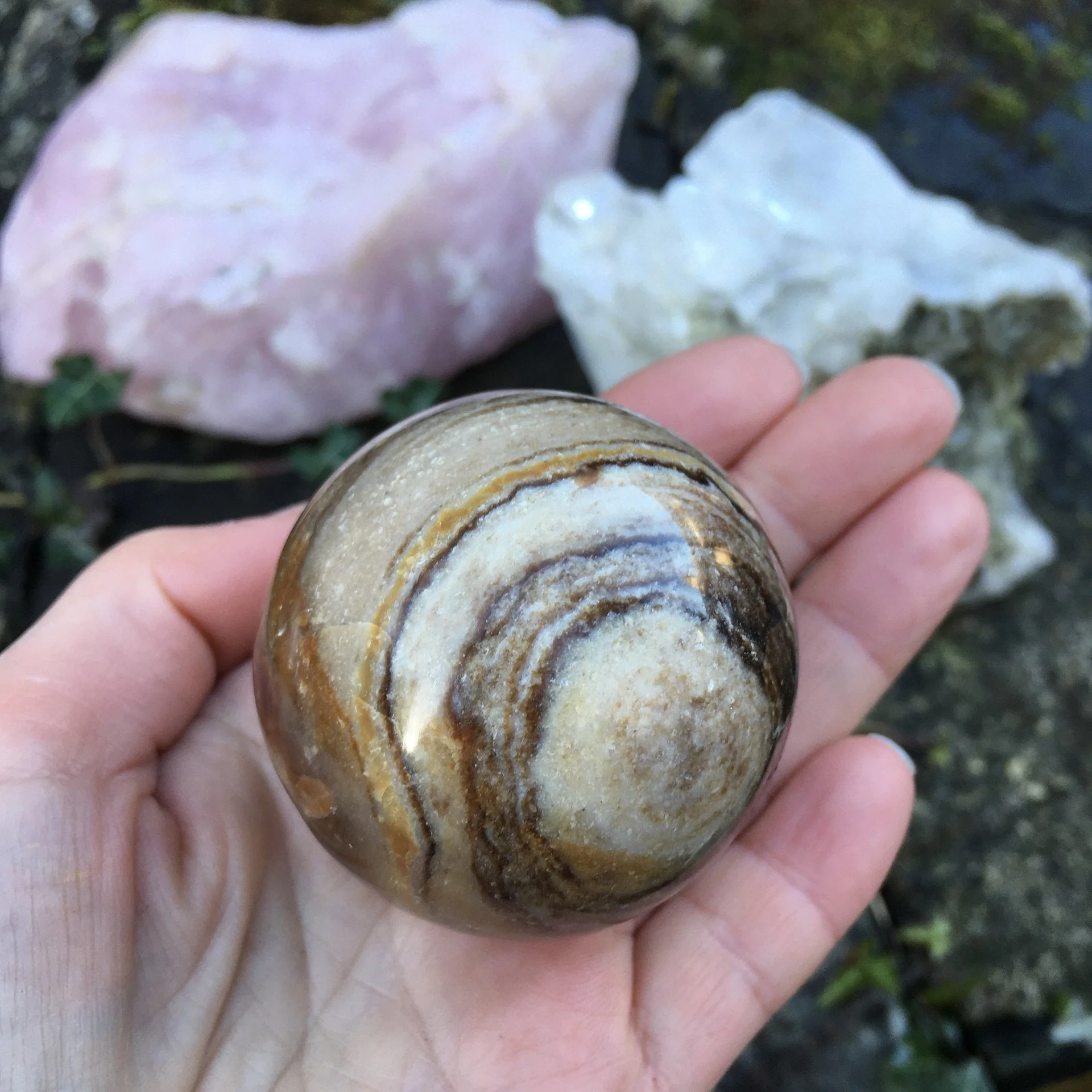 Mocha Opal Sphere 3d.jpeg