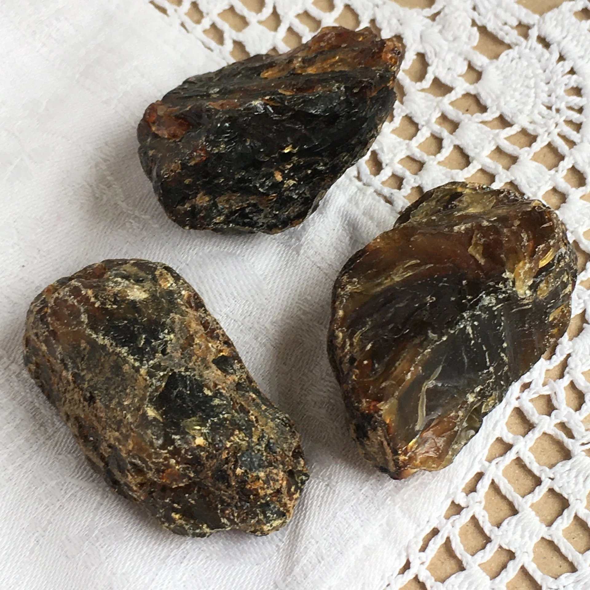 Raw blue amber £3.50a.jpeg