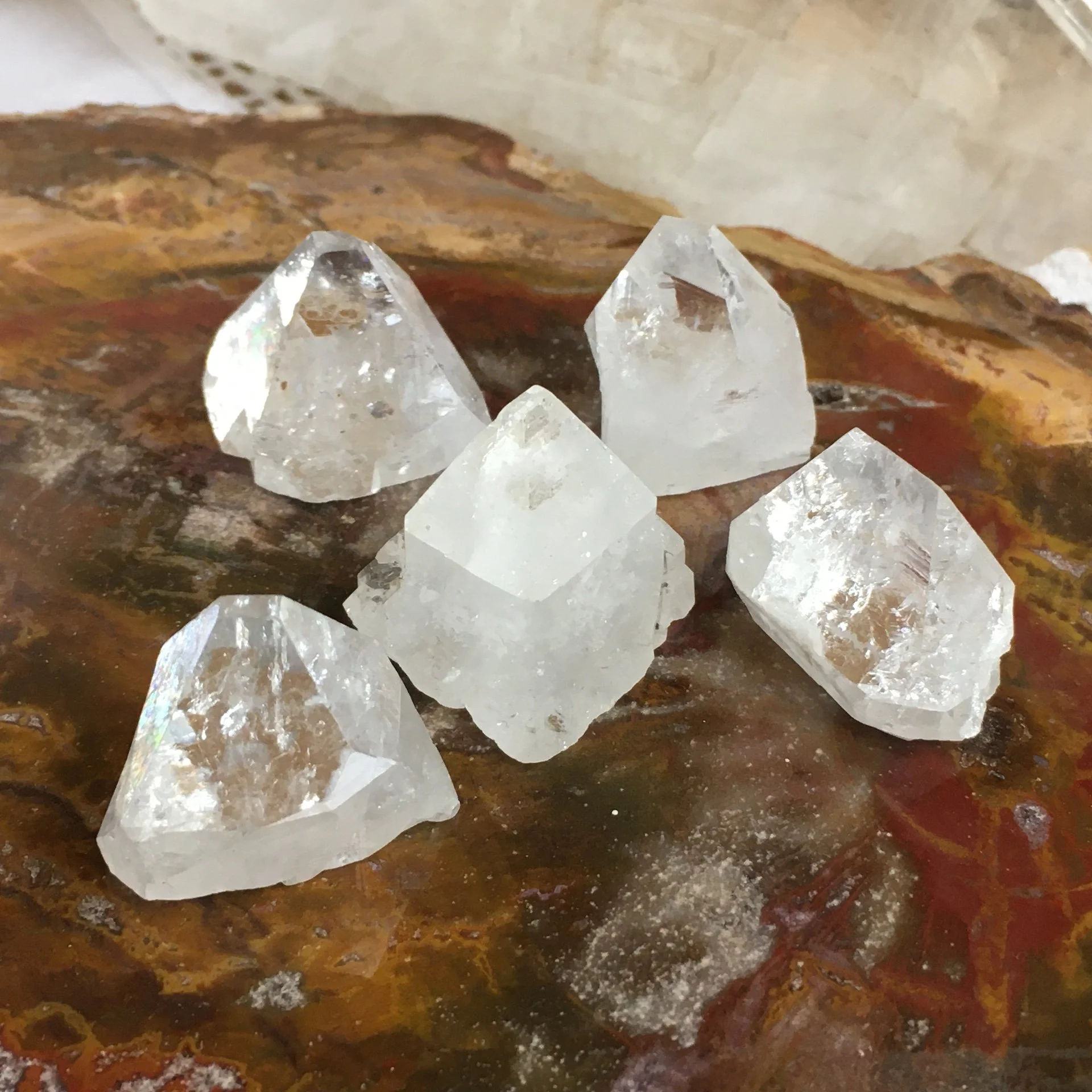 Apophyllite £4a.jpeg