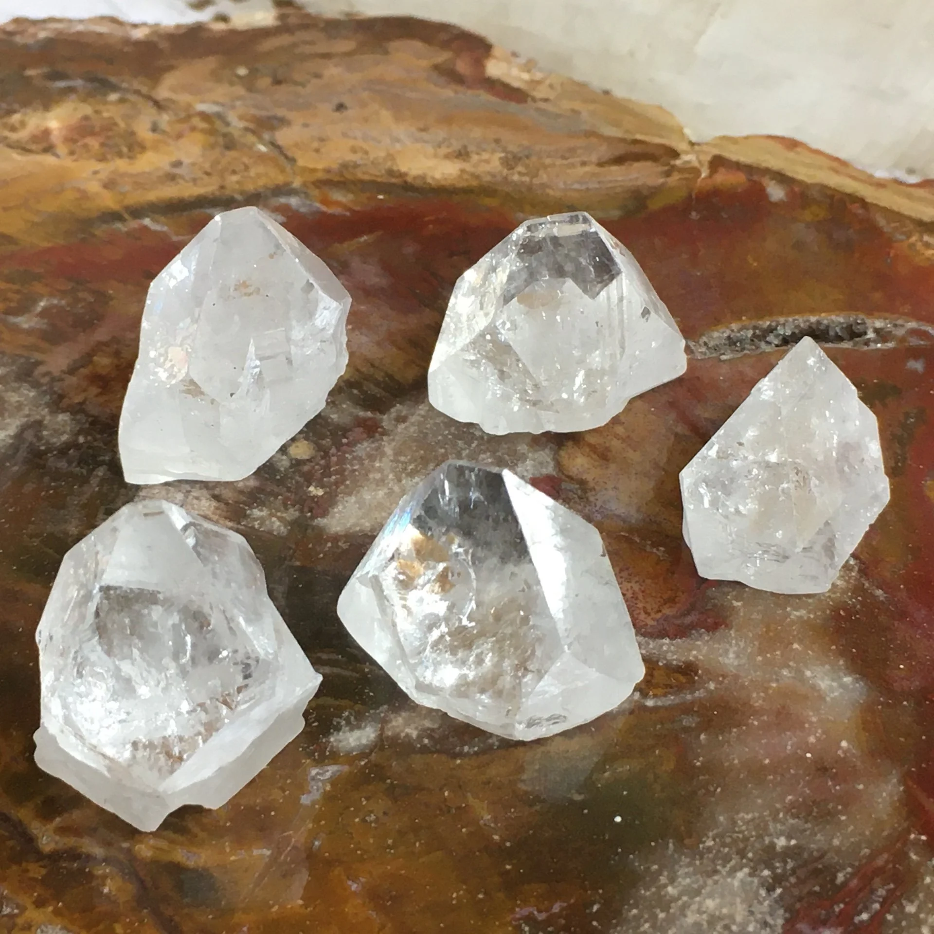 Apophyllite £3a.jpeg