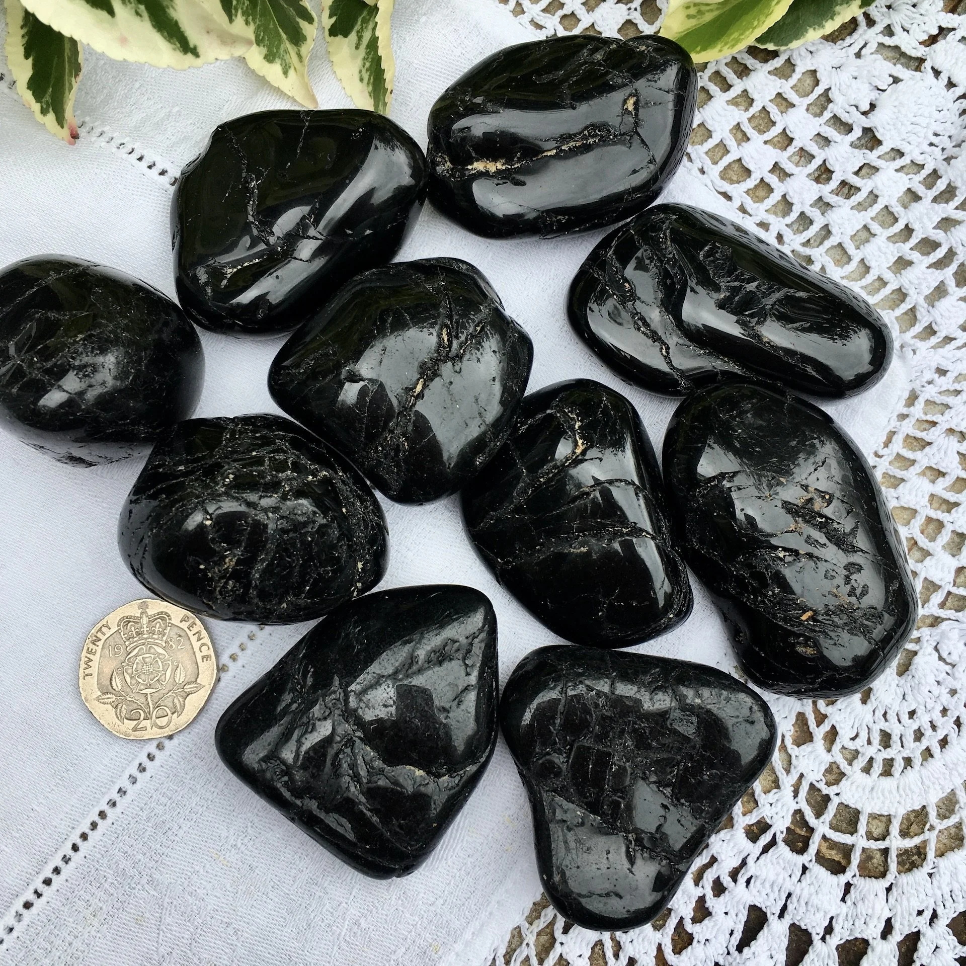 Black Tourmaline xl tumblestones b.jpeg