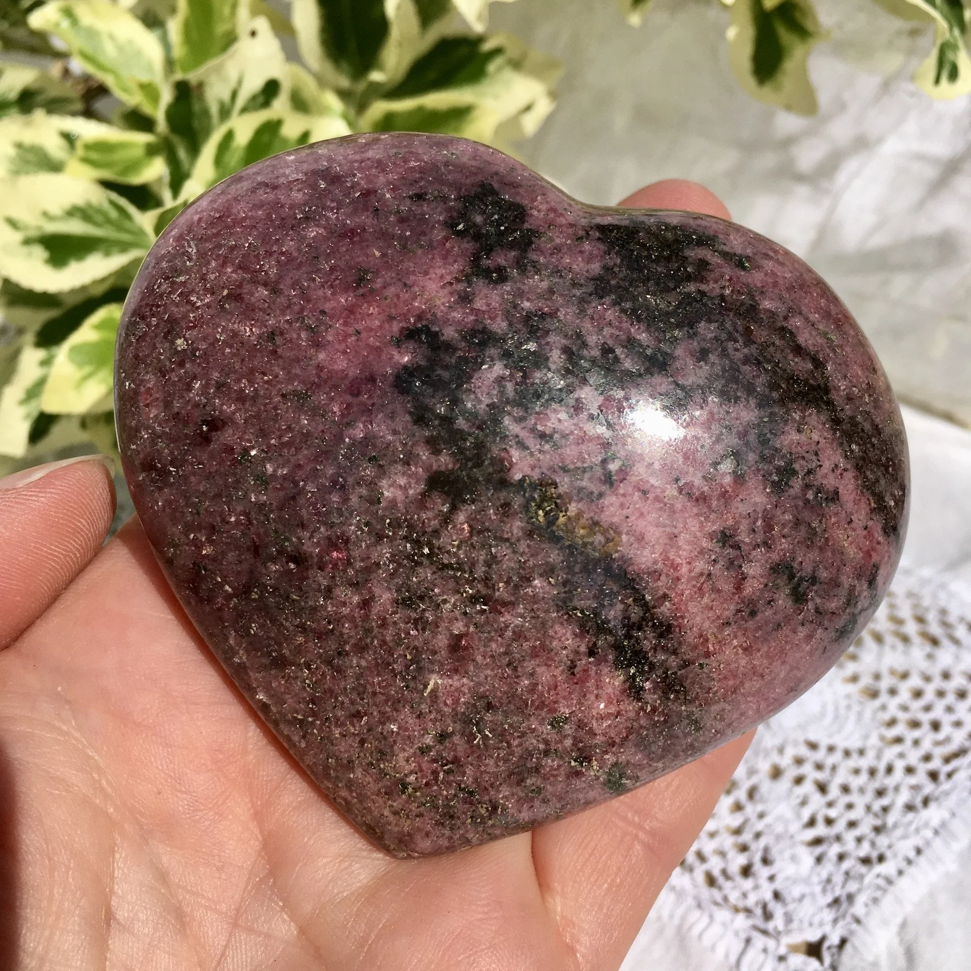 Rhodonite heart 5c.jpeg