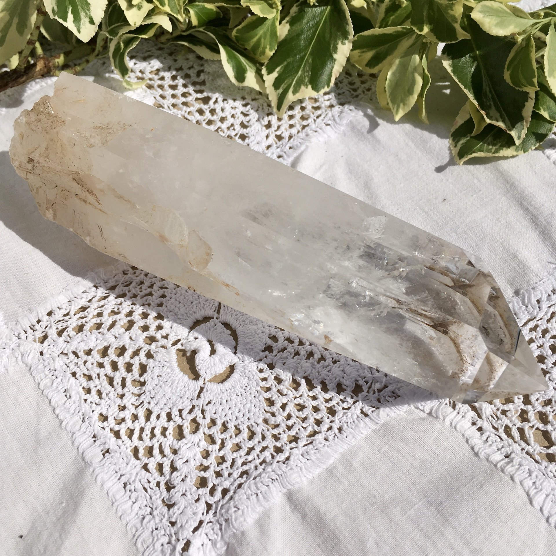 Quartz Crystal Point 2d.jpeg