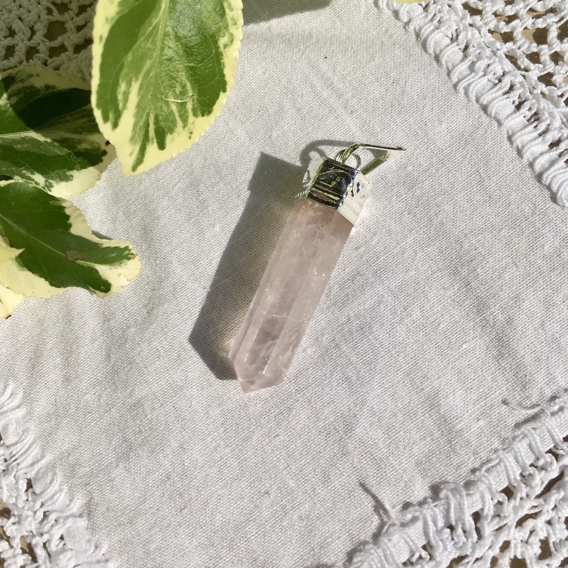 RQ Pendant apr 22.jpeg