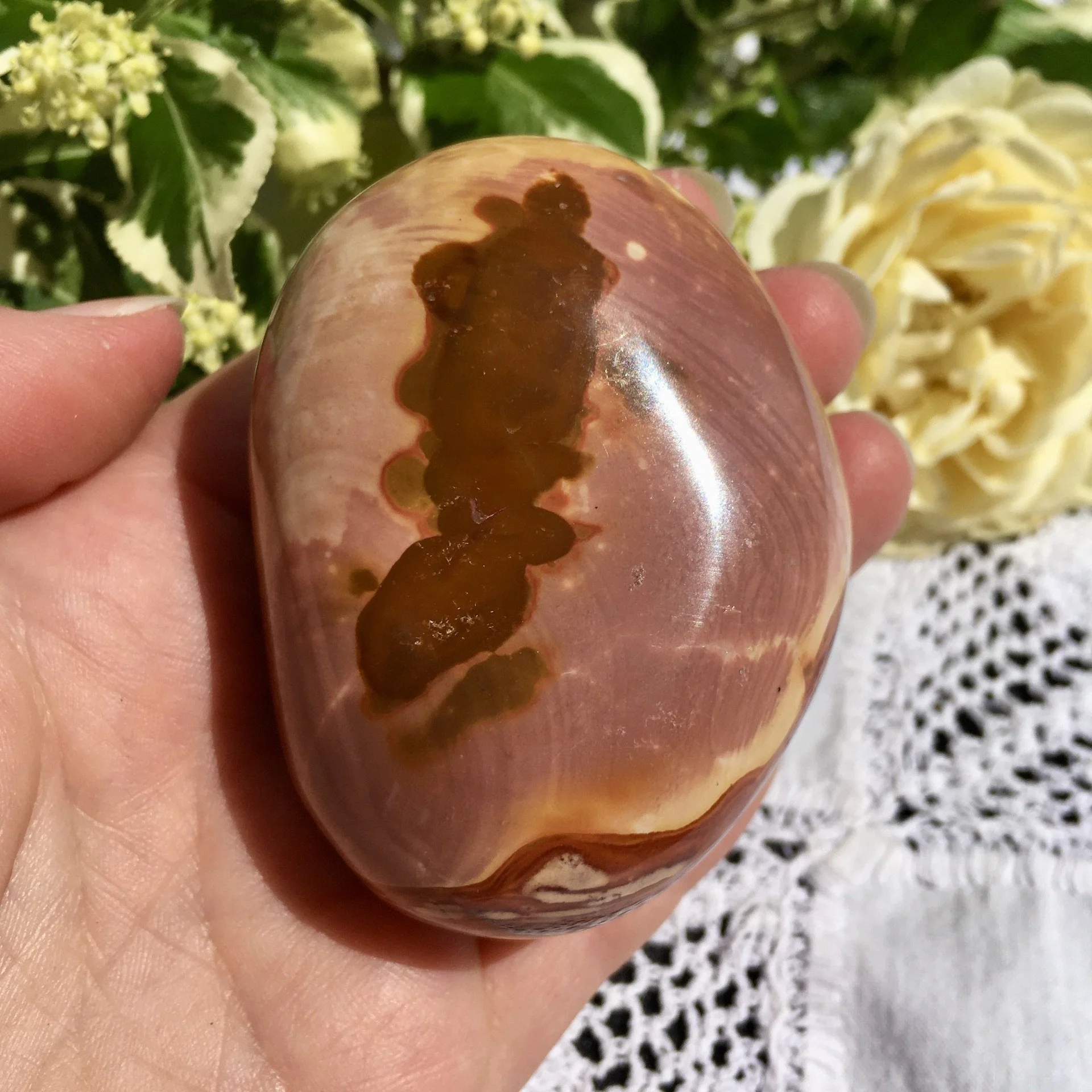 Polychrome pebble 2d.jpeg