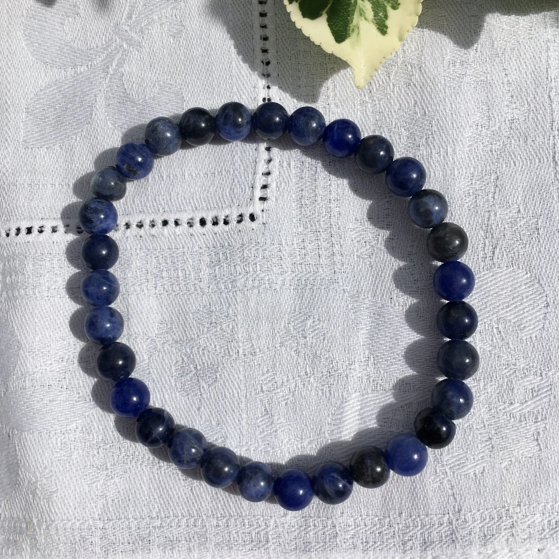 Sodalite bead 6mm b.jpeg