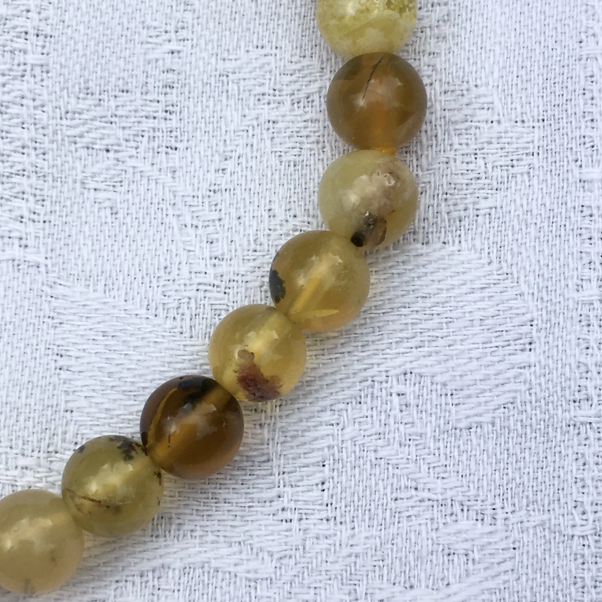 Yellow opal bead 6mm c.jpeg