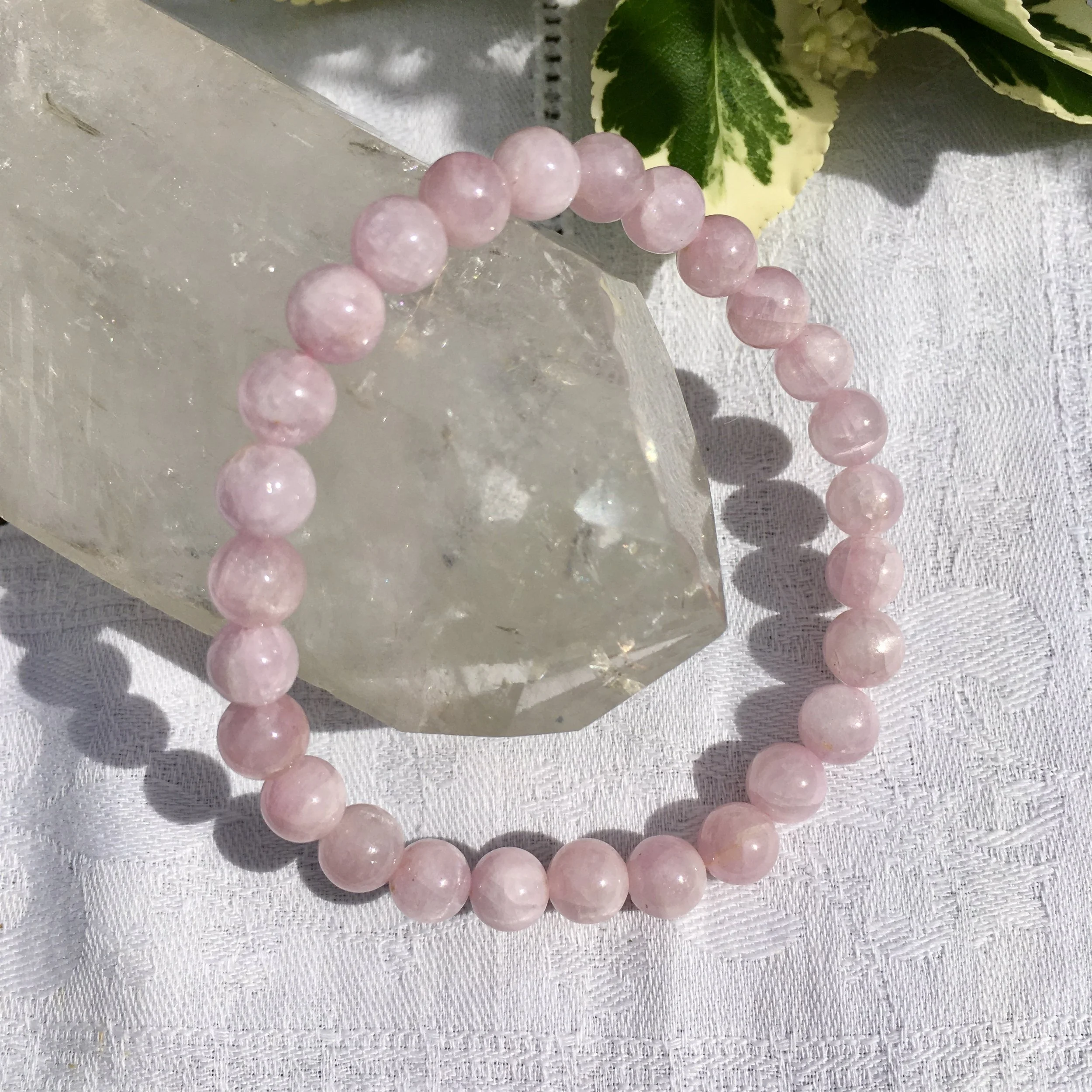 Kunzite bead 6mm a.jpeg