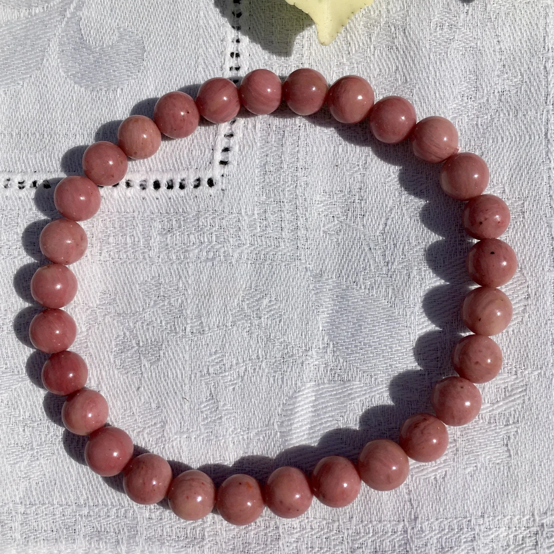 Thulite bead 6mm b.jpeg