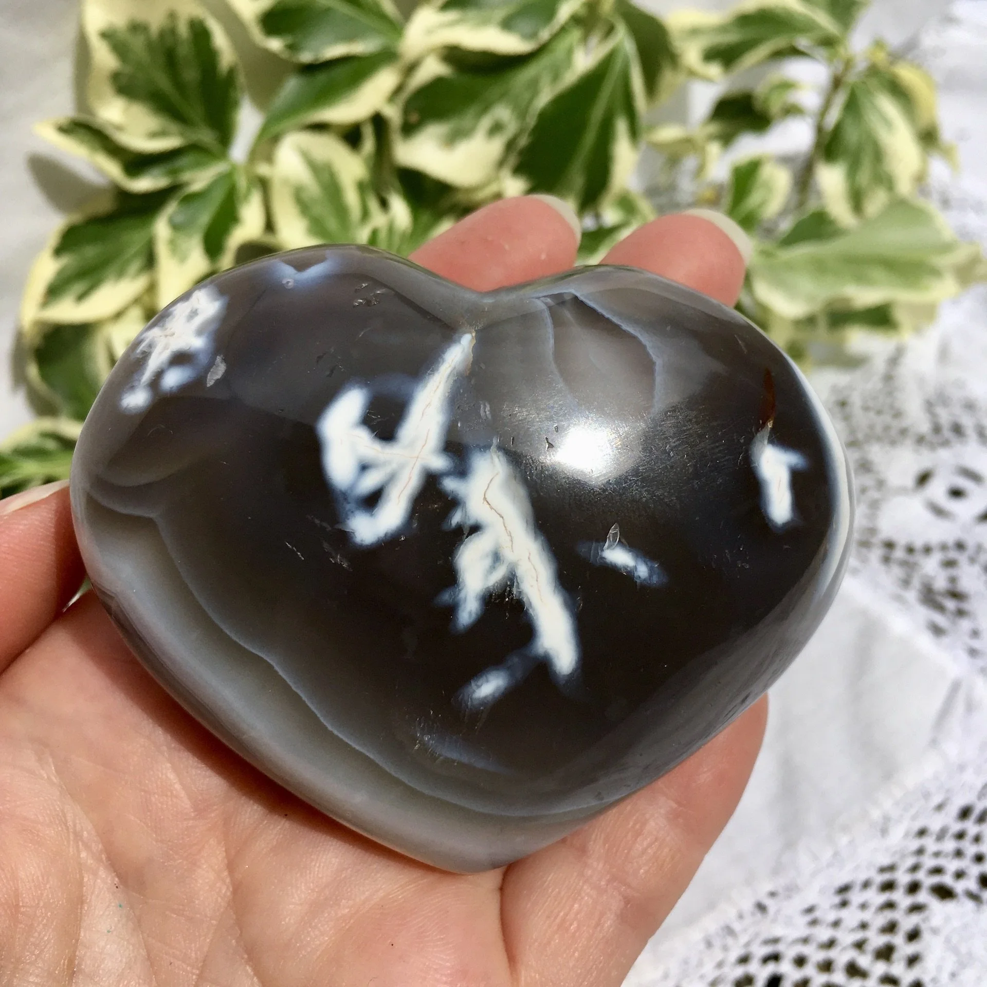 Orca agate heart 1d.jpeg