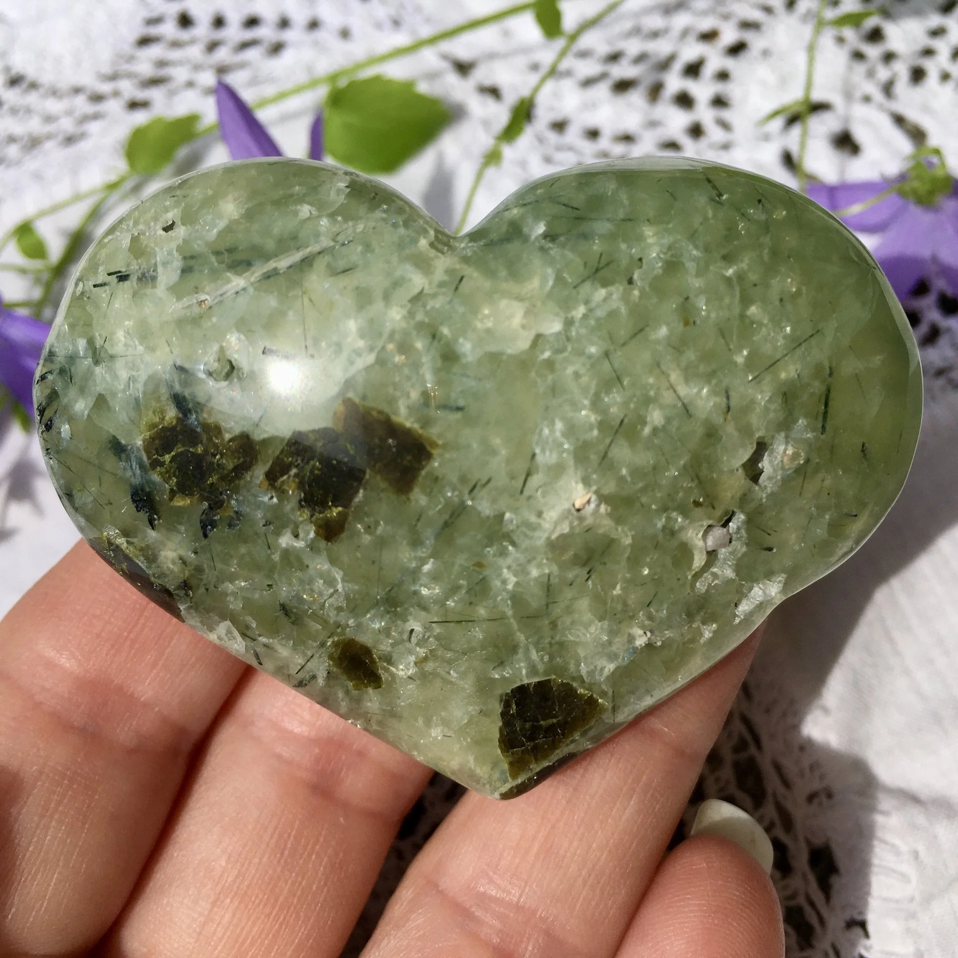 Prehnite heart 1d.jpeg