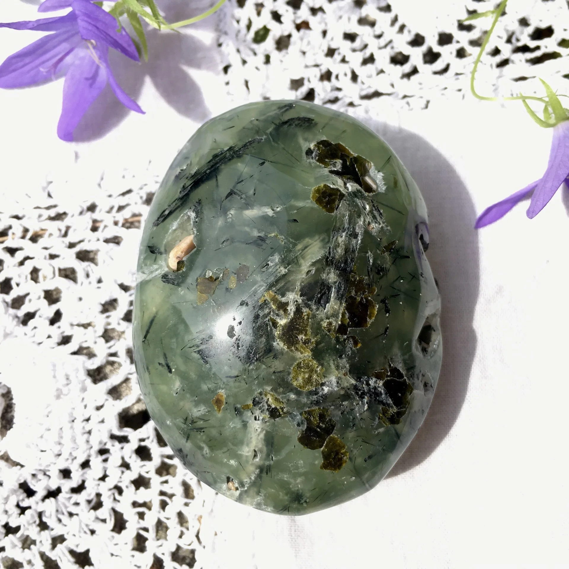 Prehnite palmstone 2b.jpeg