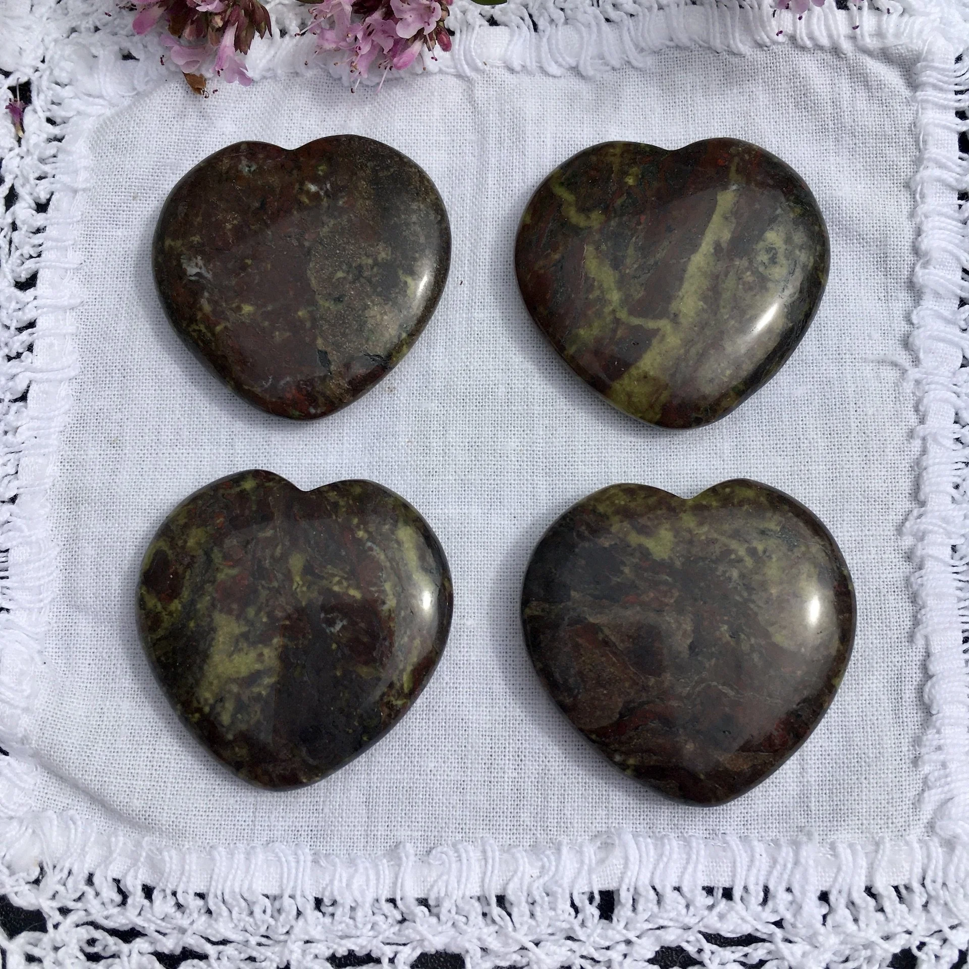 Dragonstone hearts 30mm flat a.jpeg