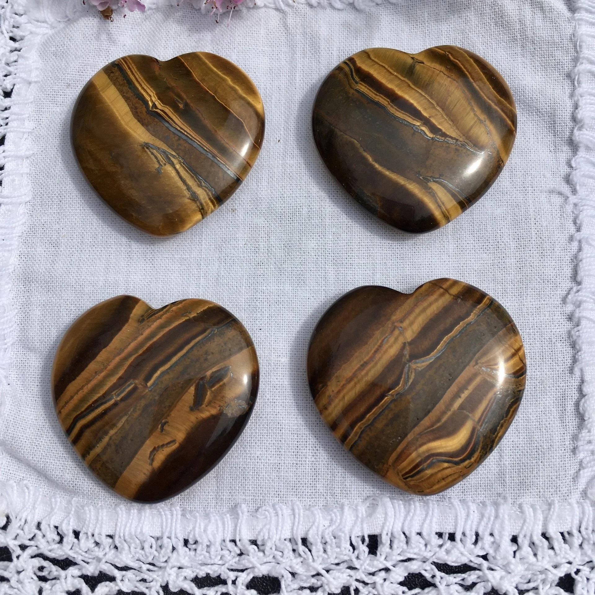 Tiger eye heart 30mm flat a.jpeg