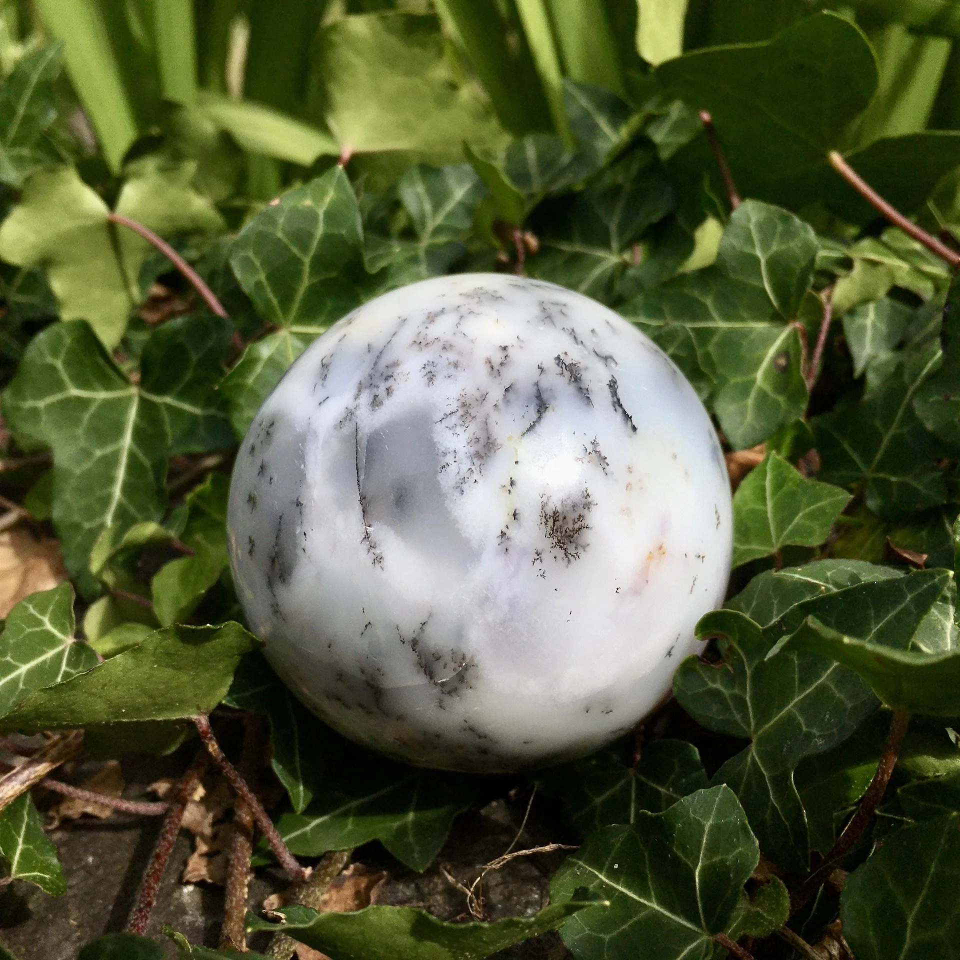 Merlinite sphere 1d.jpeg