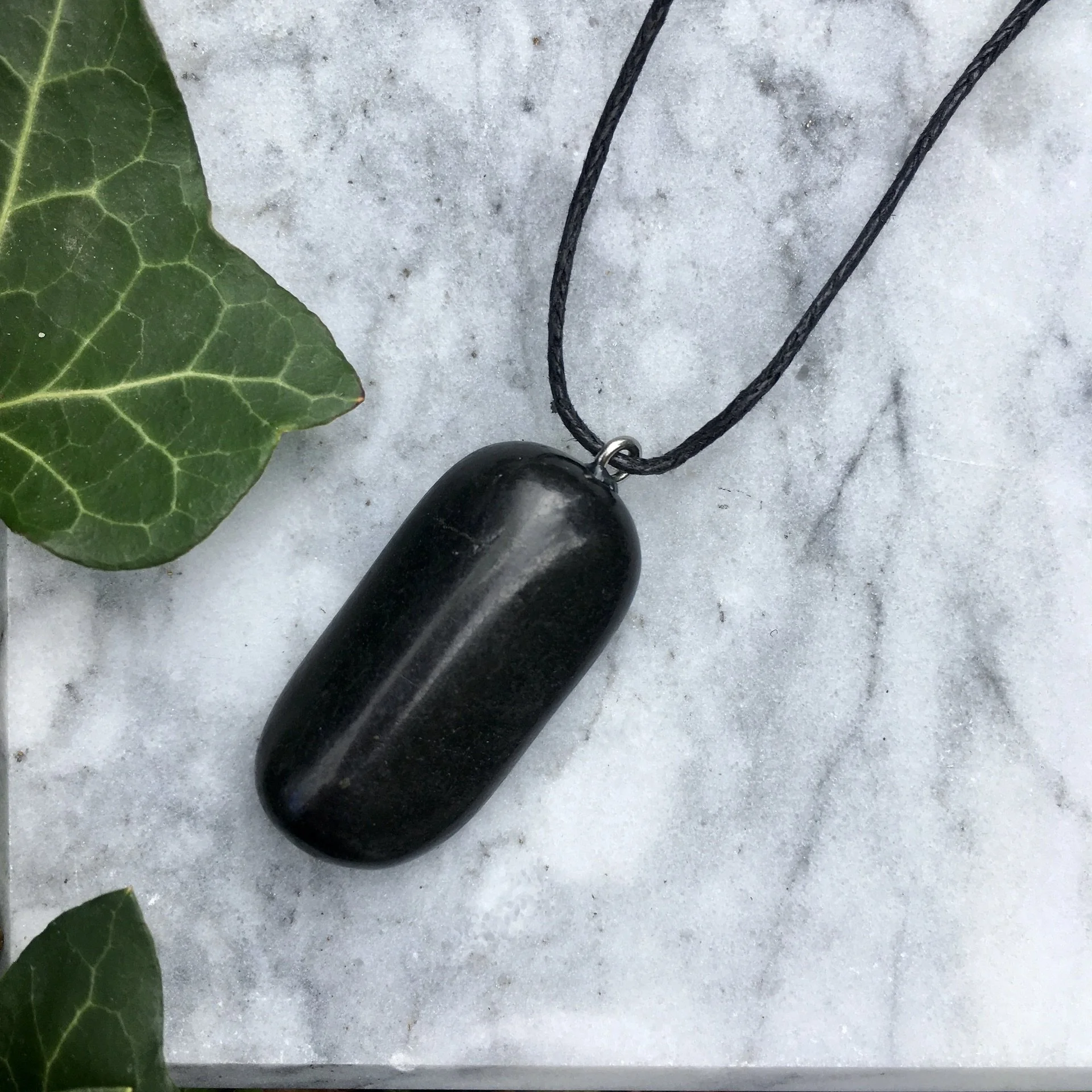 Pebble pendant long a.jpeg