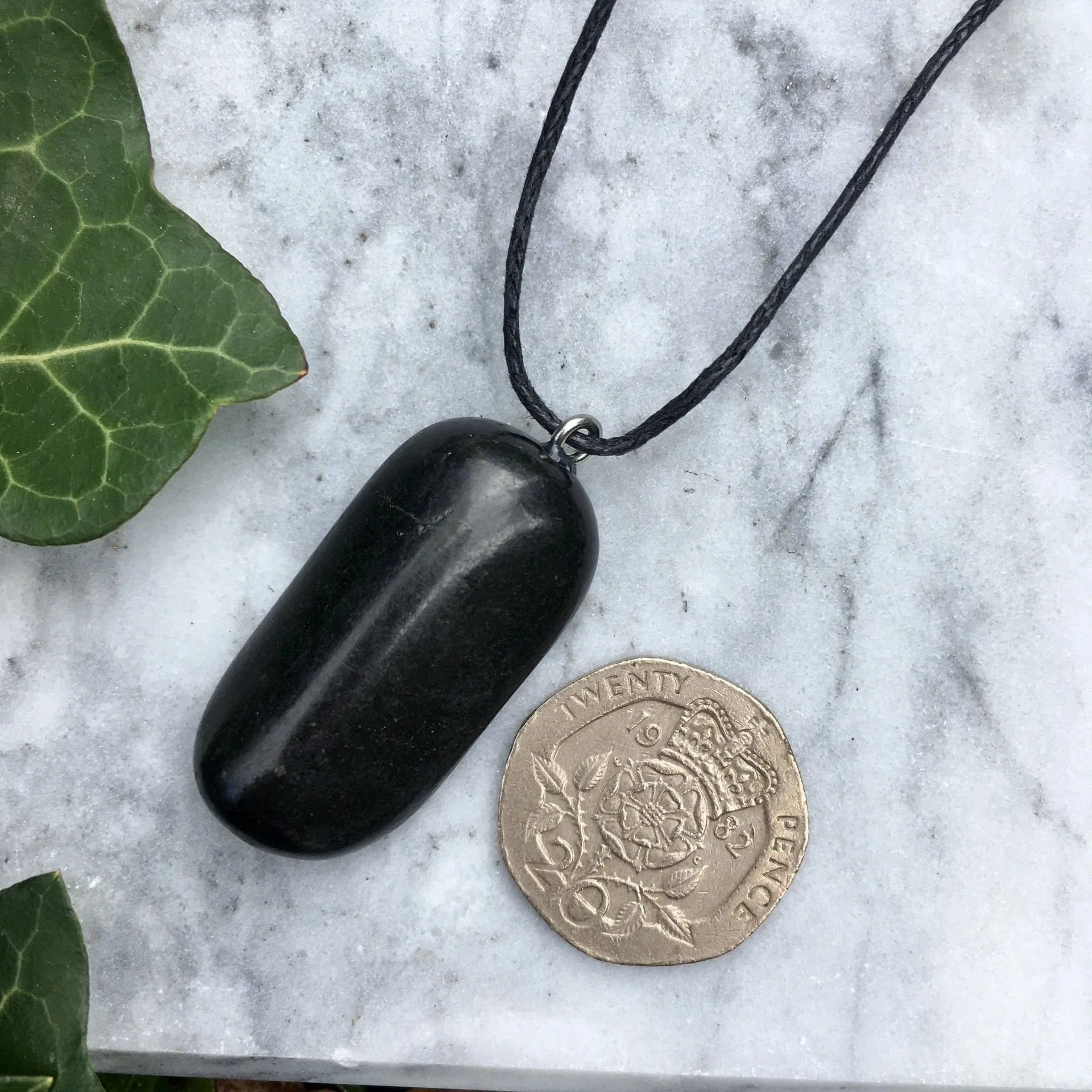 Pebble pendant long b.jpeg