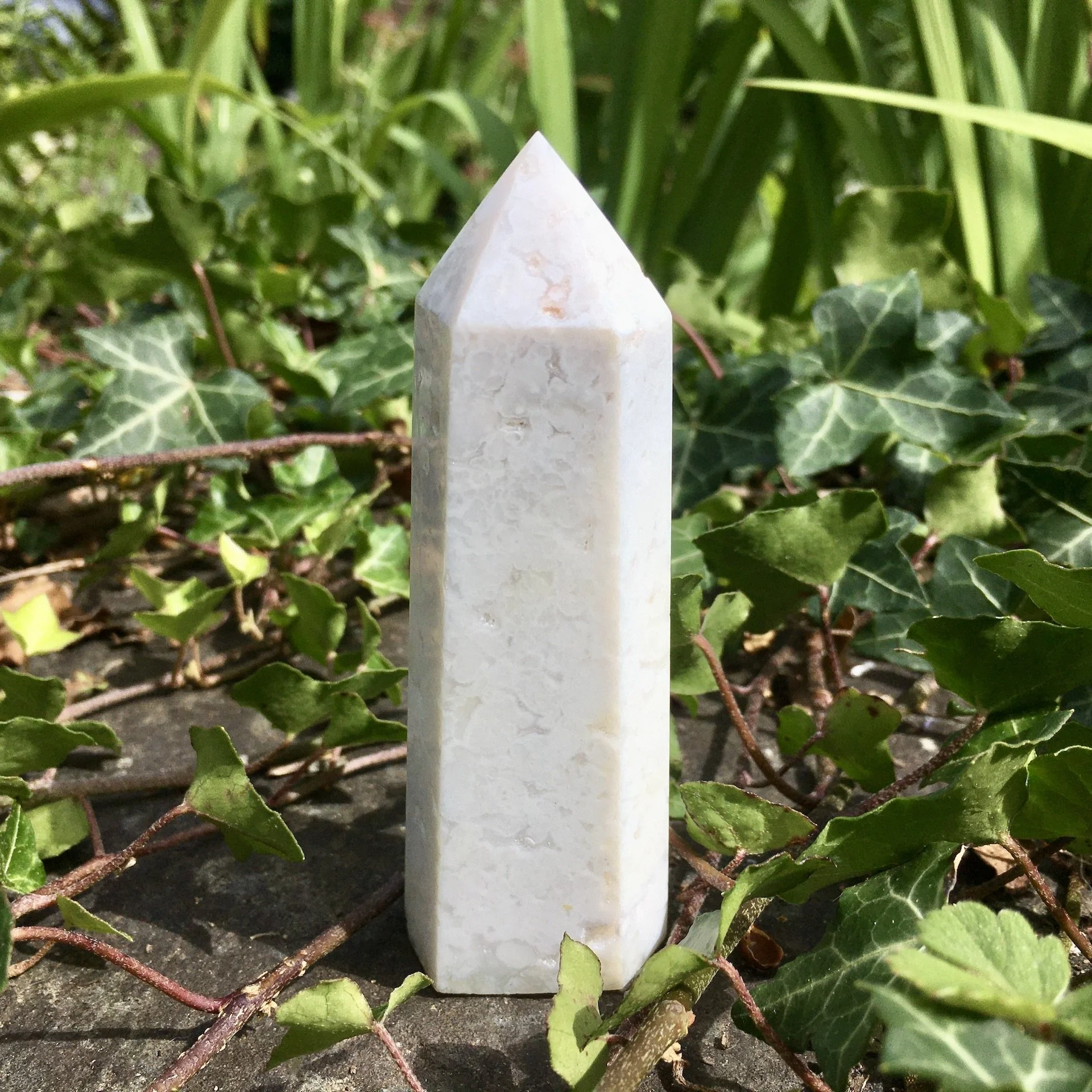 White Chalcedony point 1b.jpeg