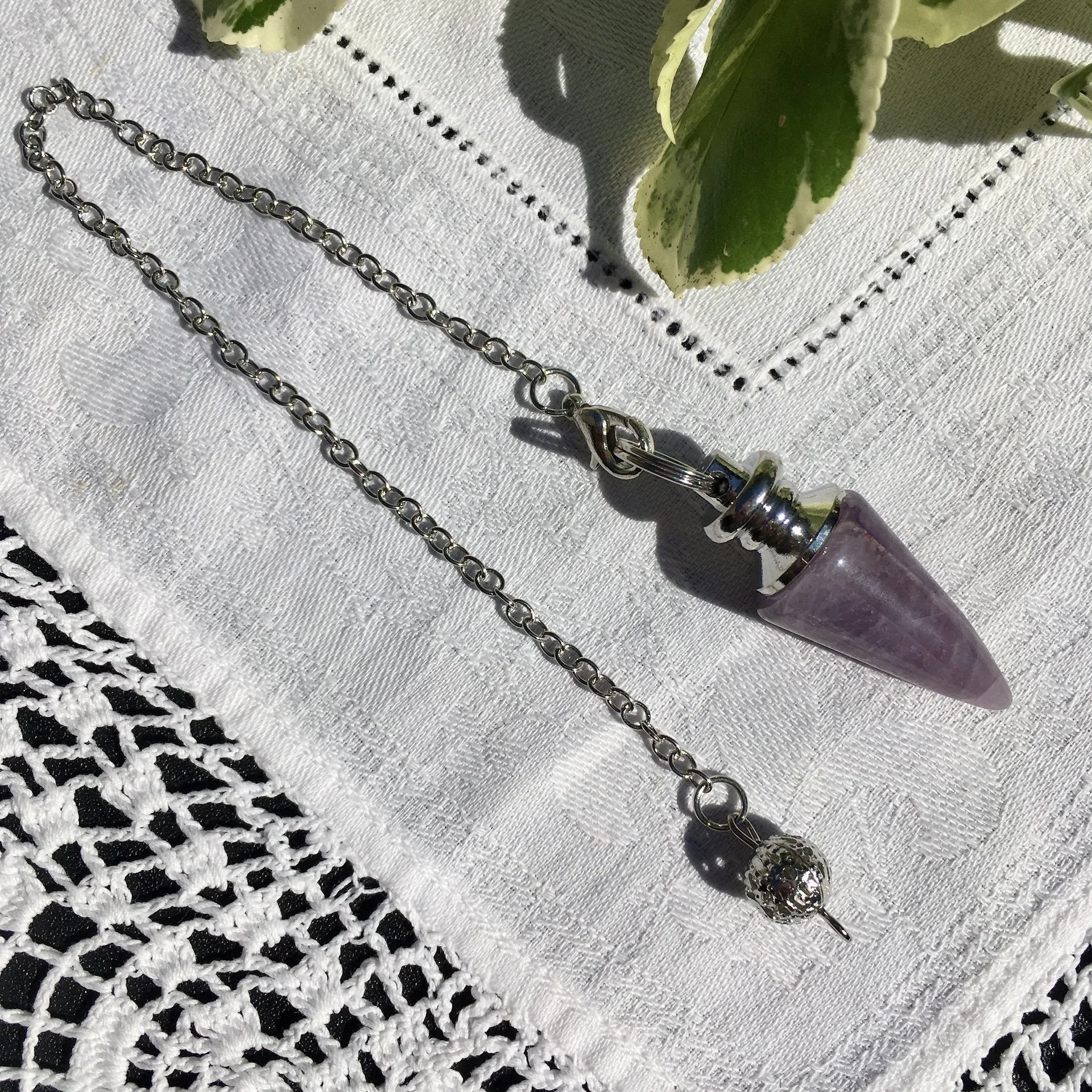 Amethyst pendulum with clip a.jpeg