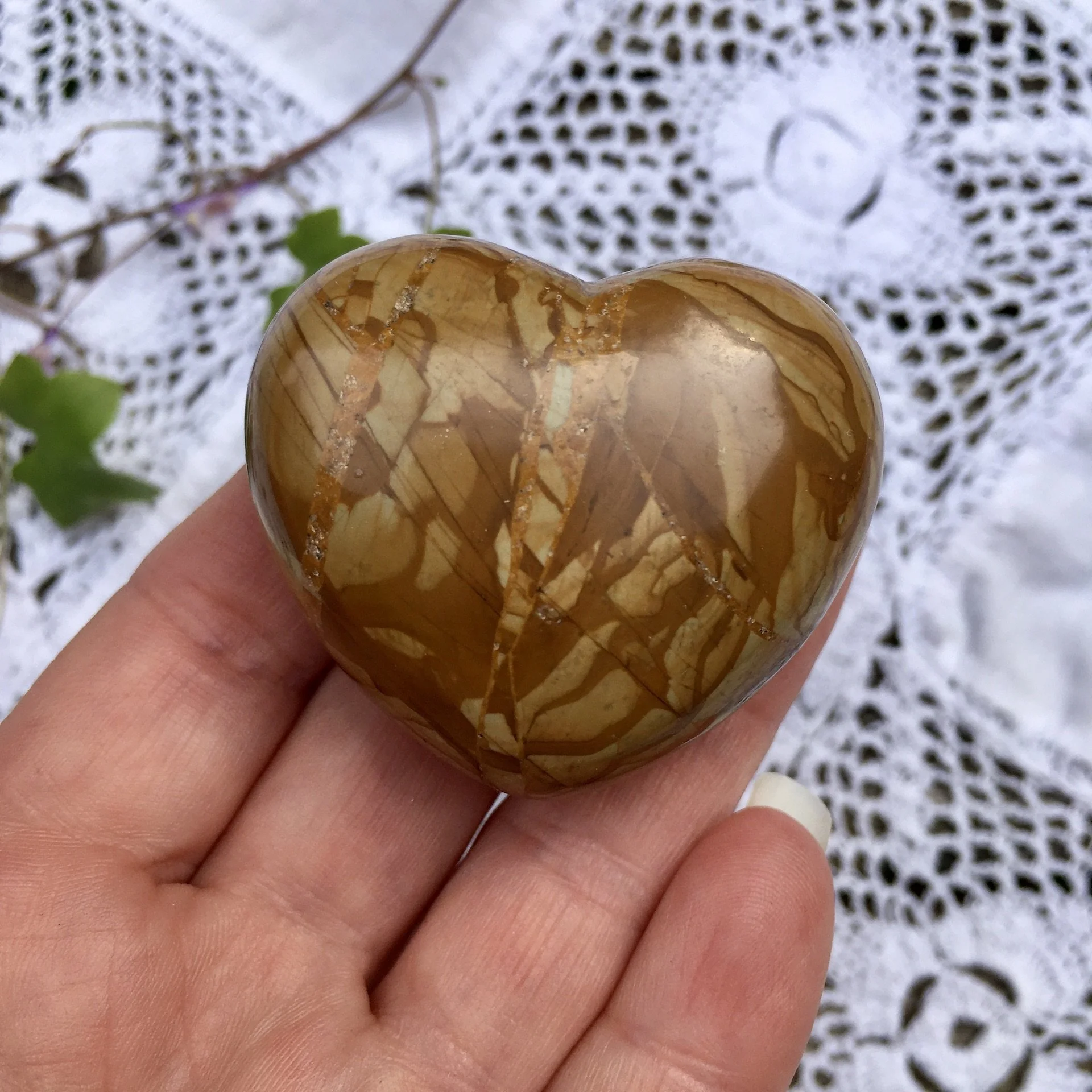 Walnut Jasper heart 45mm b.jpeg