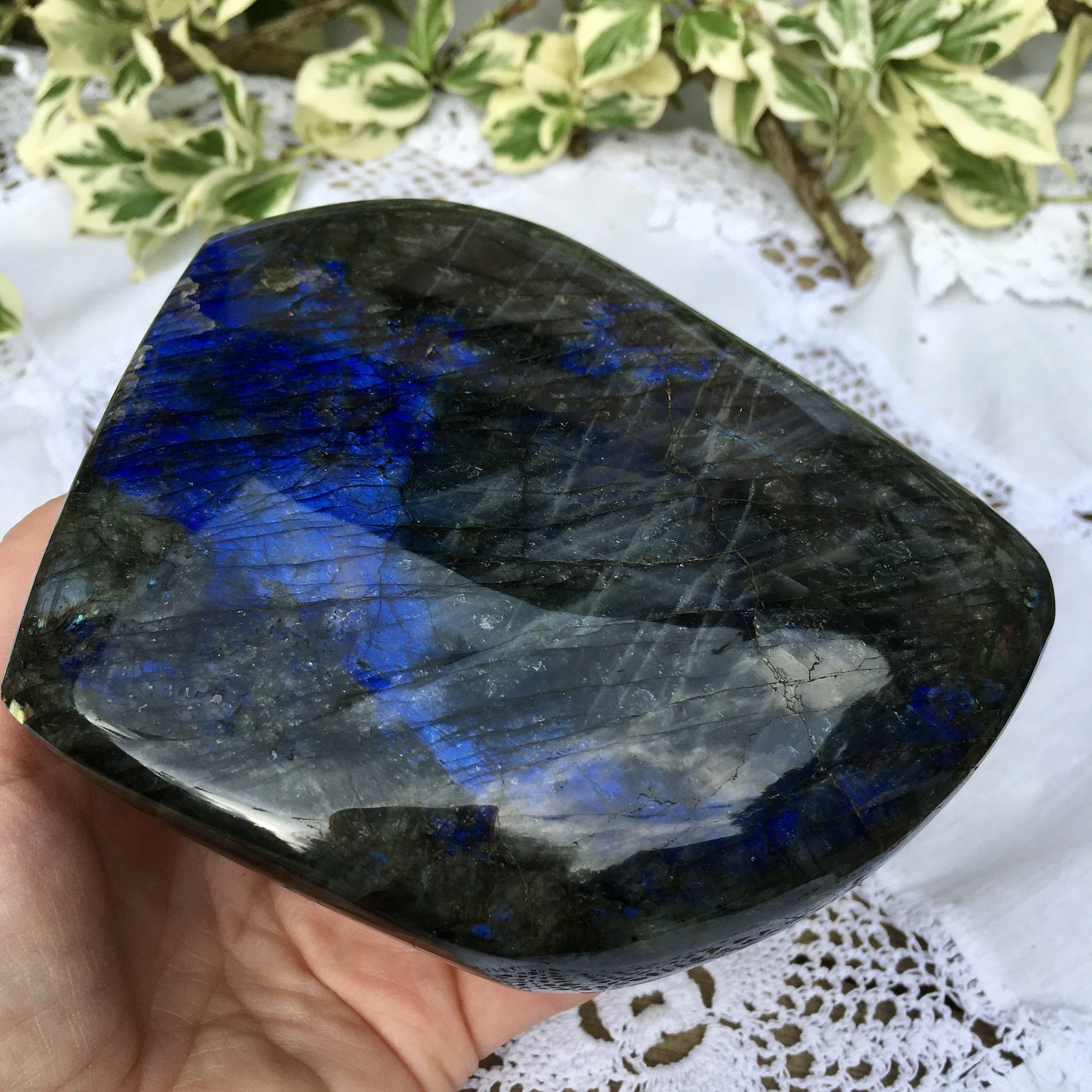 Labradorite polished 5f.jpeg