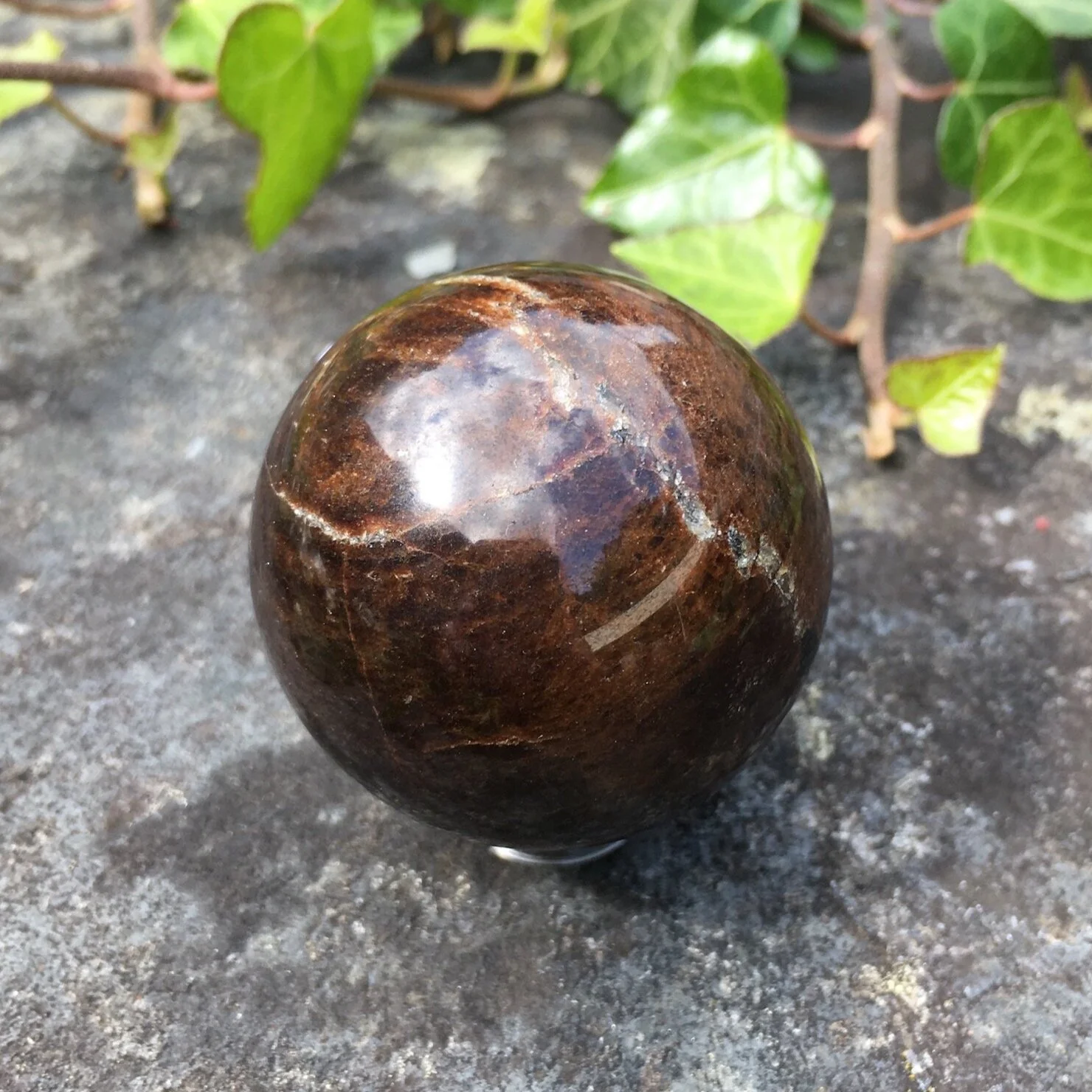Garnet+sphere+2b.jpg