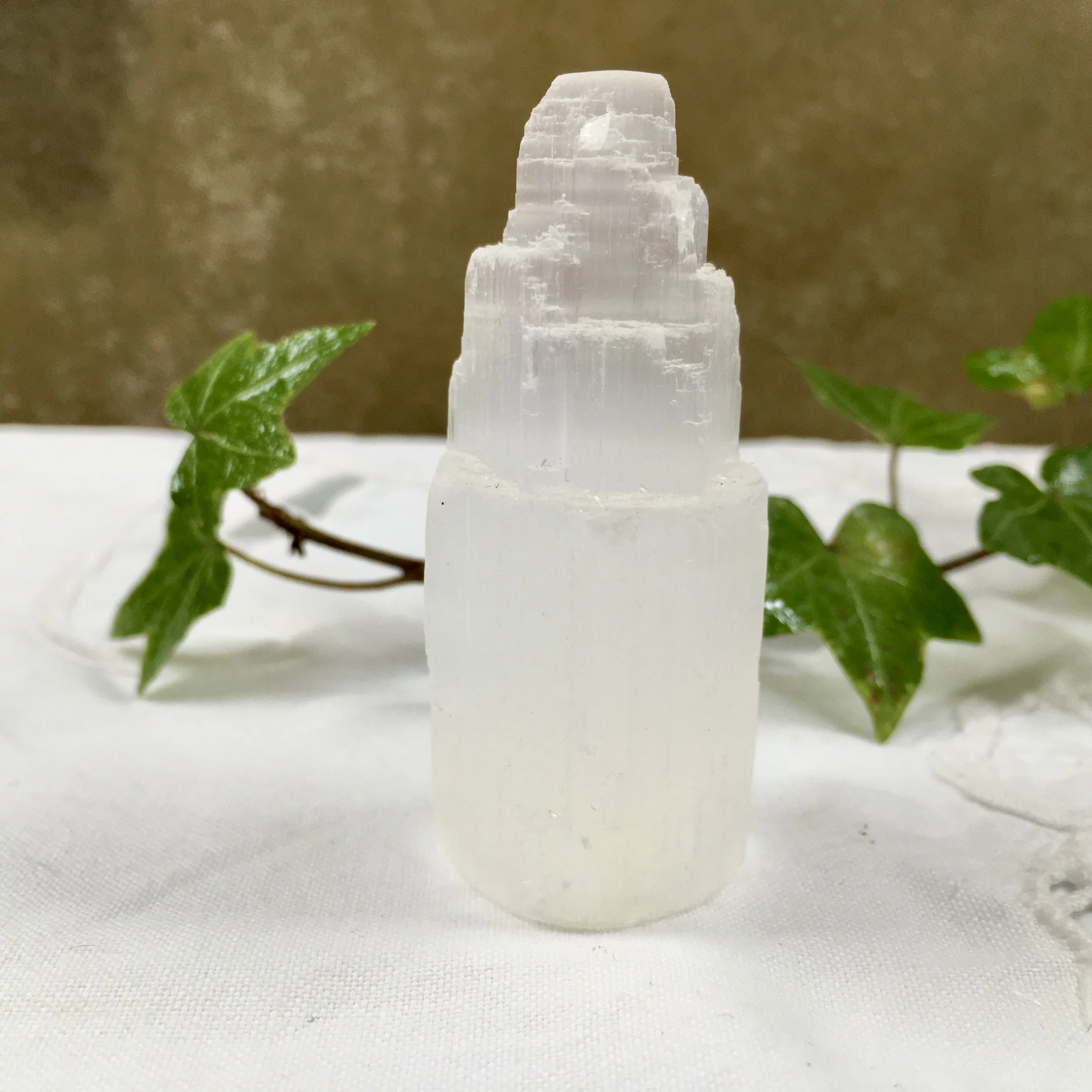 Selenite Tower 6cm.jpeg