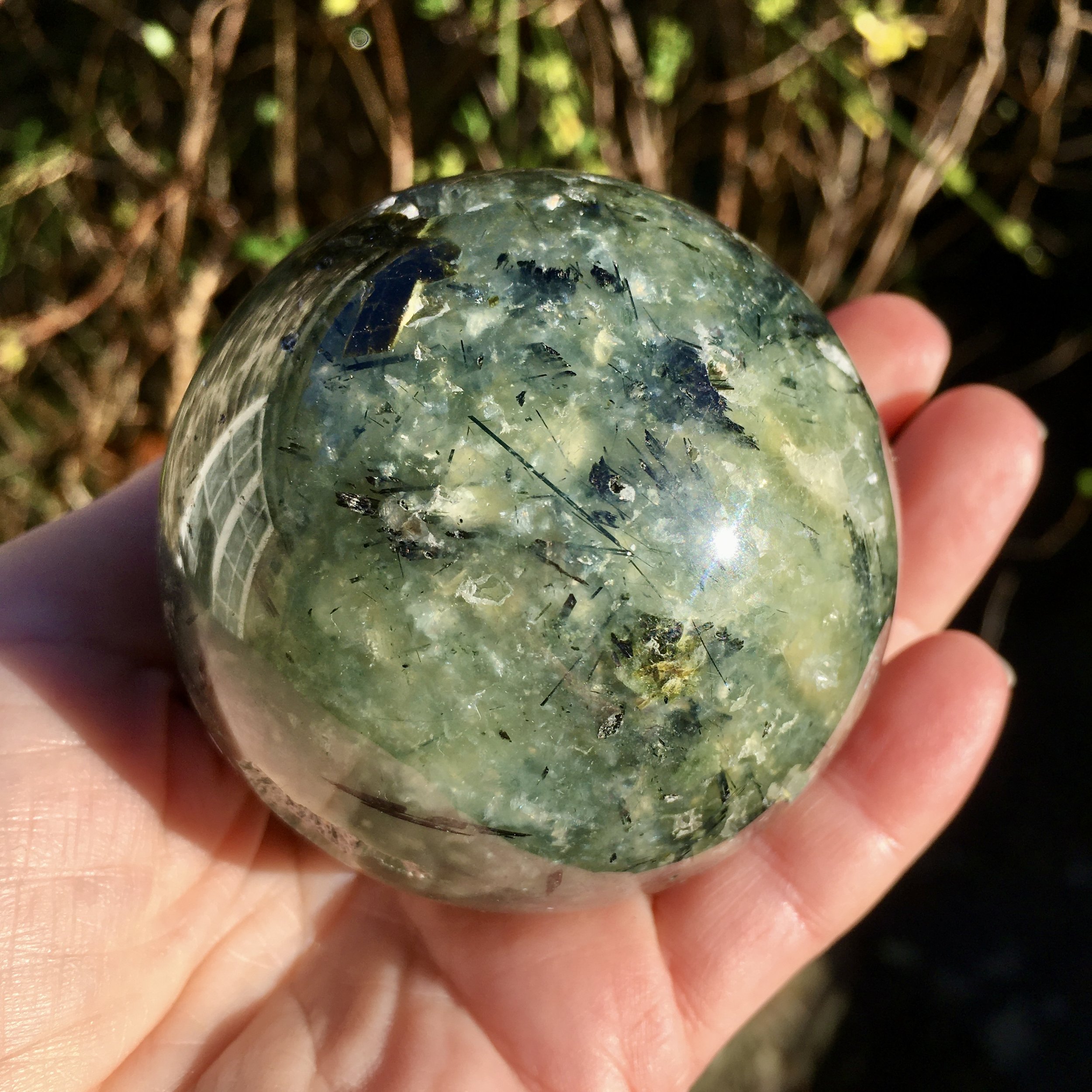 Prehnite sphere 1e.jpeg
