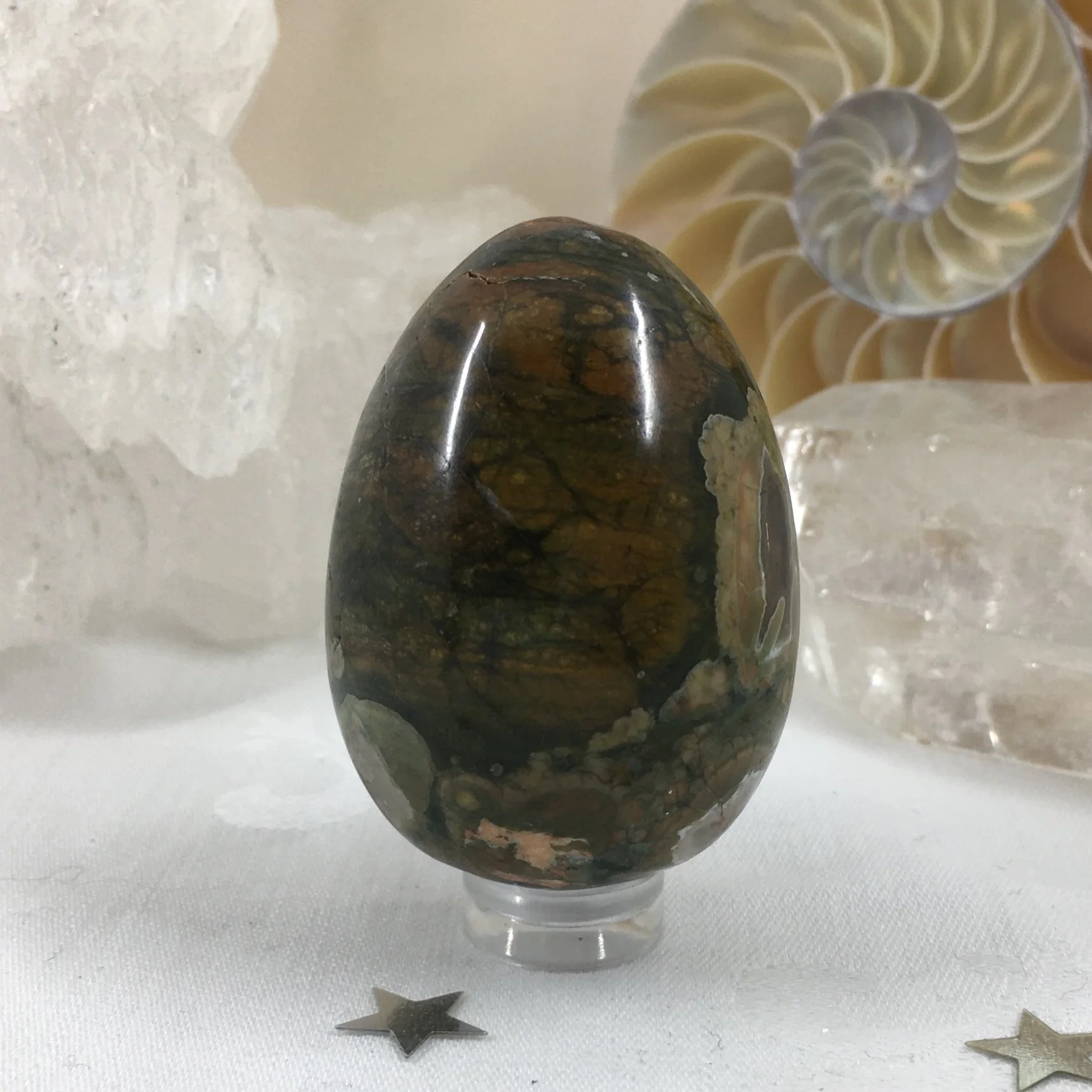 Rhyolite+egg+b.jpg
