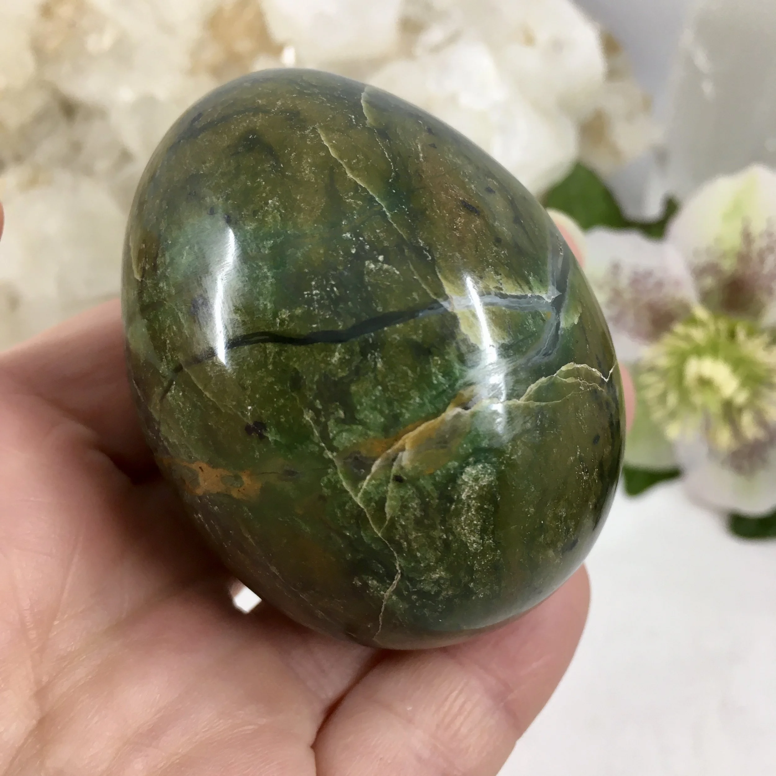 Chrysoprase egg 1d.jpeg