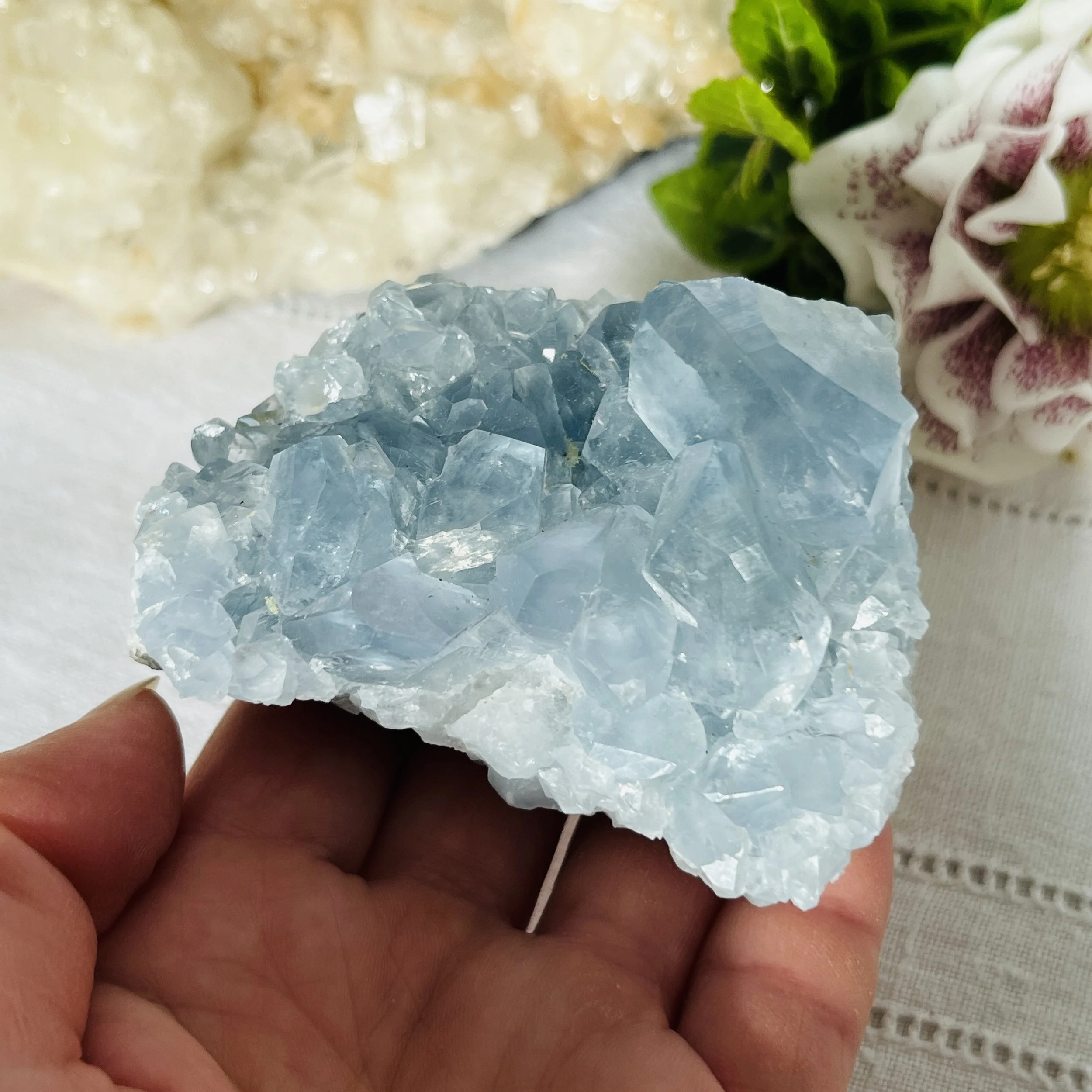 Celestite cluster 3d.jpeg