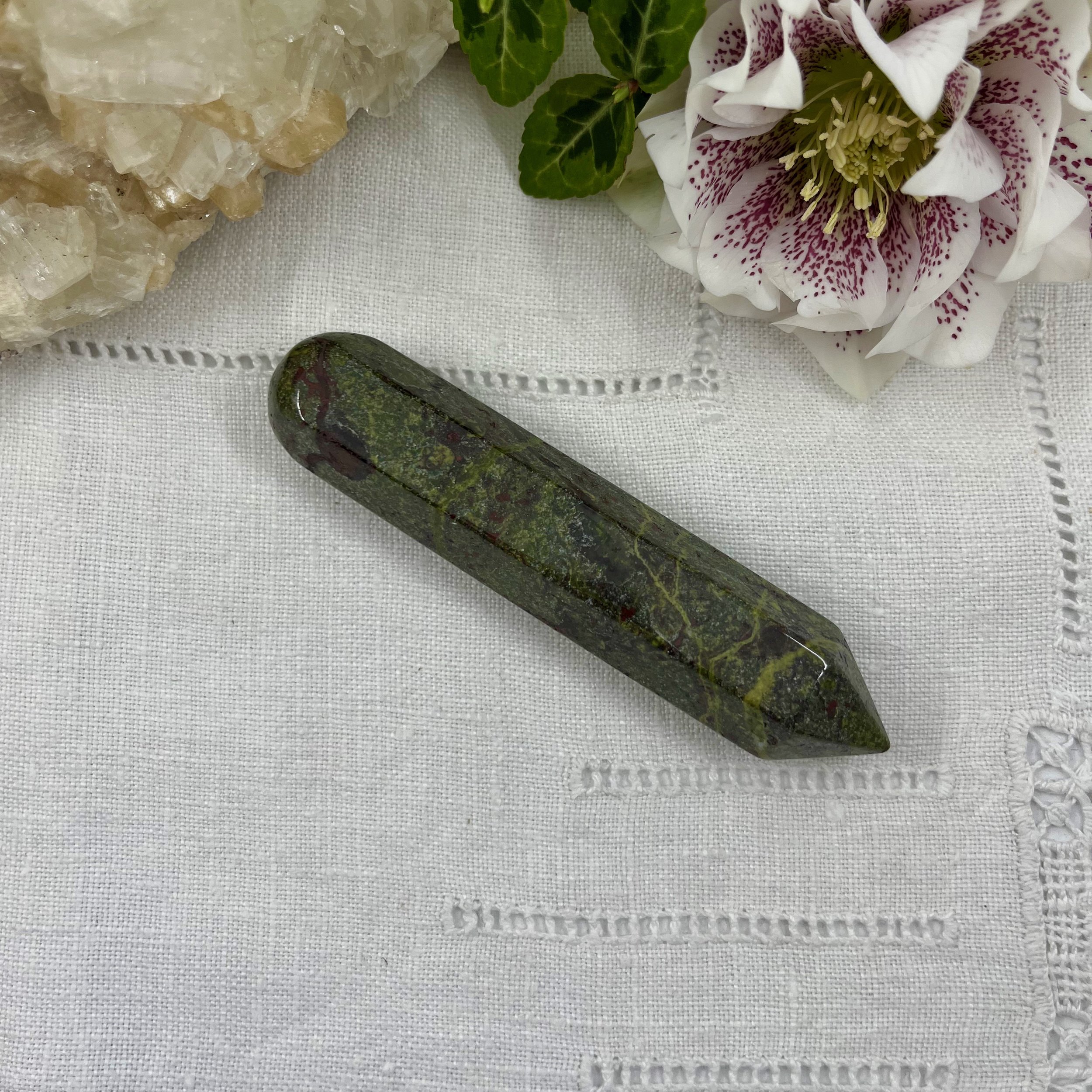 Dragonstone wand 100mm.jpg