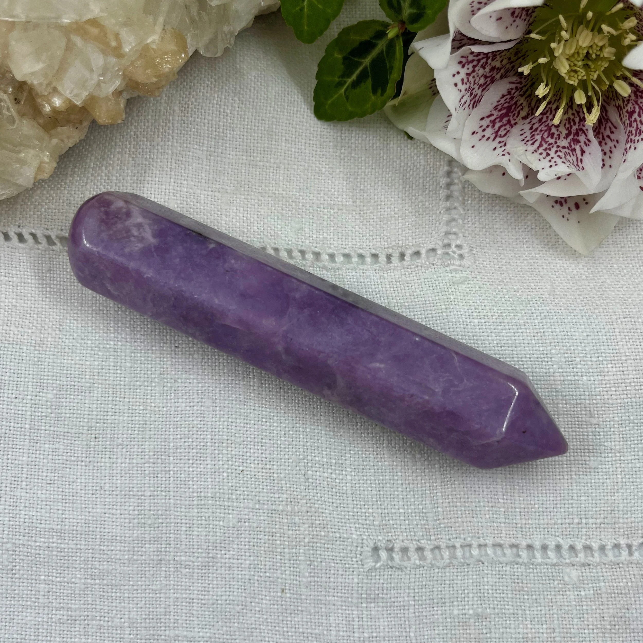 Lepidolite wand 7a.jpg