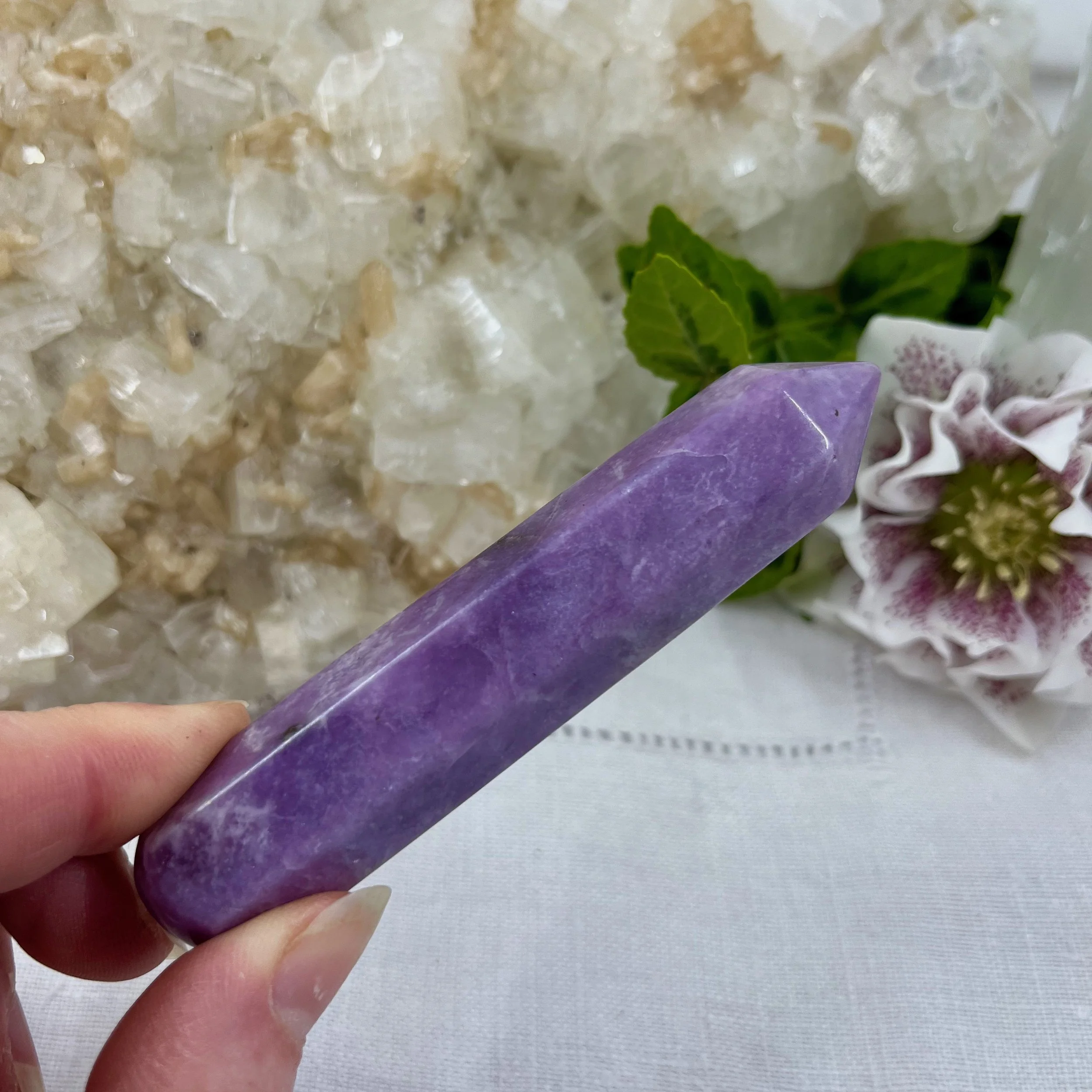 Lepidolite wand 7b.jpg