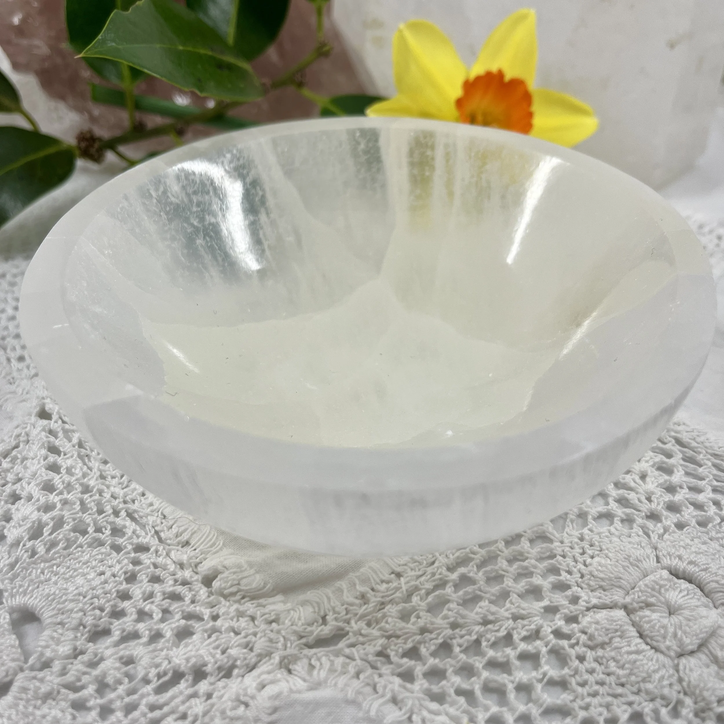 Selenite bowl 120mm b.jpeg