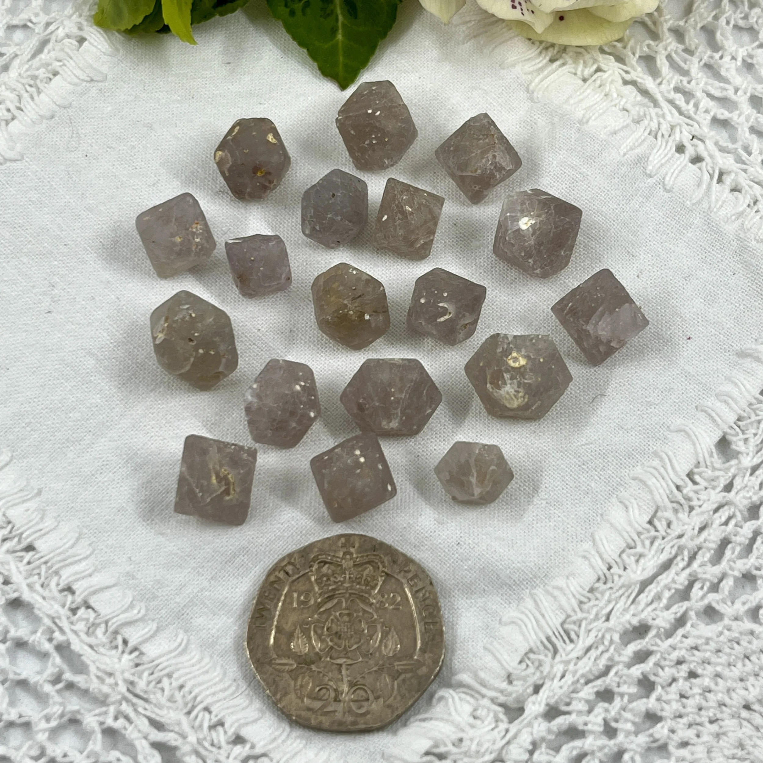 Beta Quartz £4b.jpeg