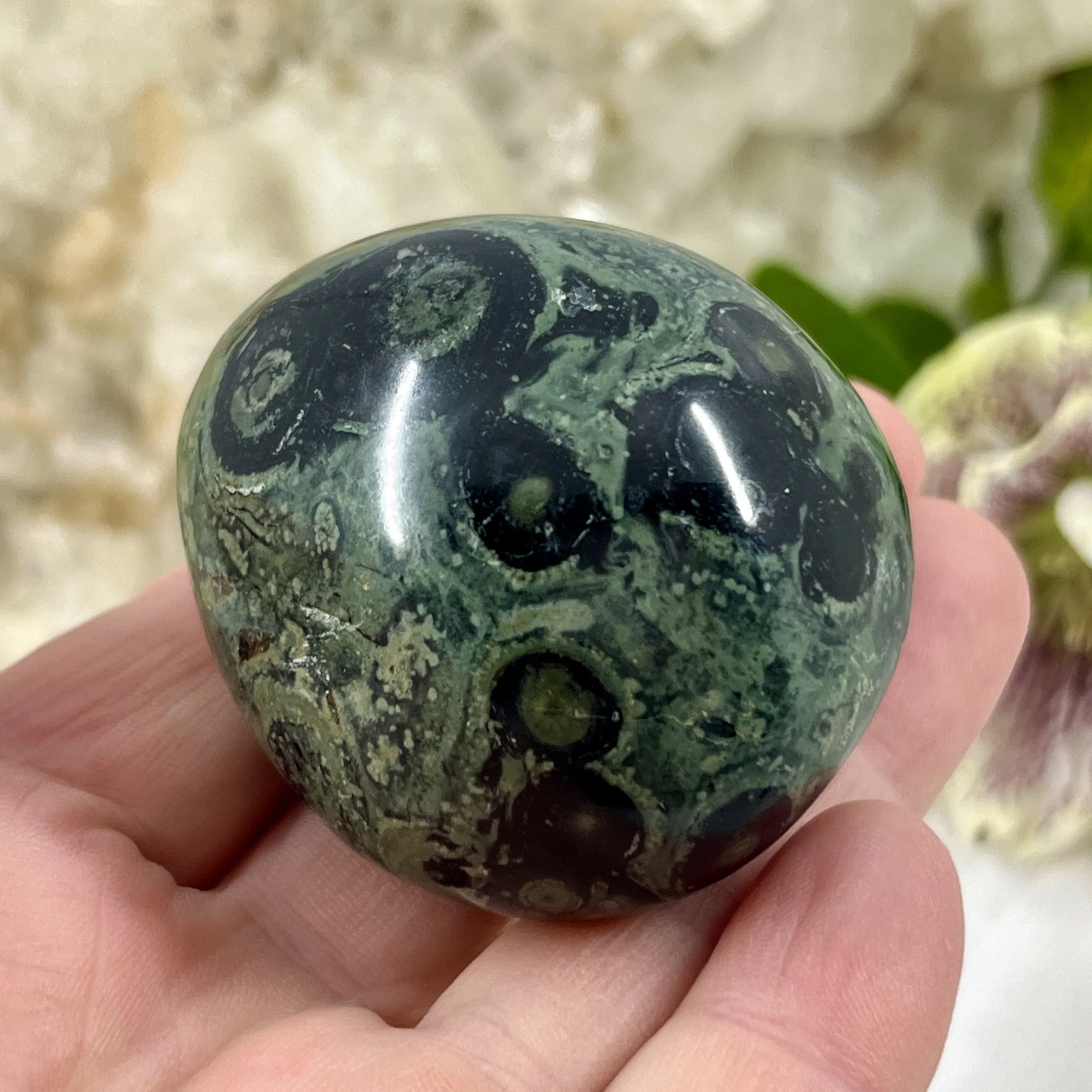 Kambaba pebble 8c.jpeg