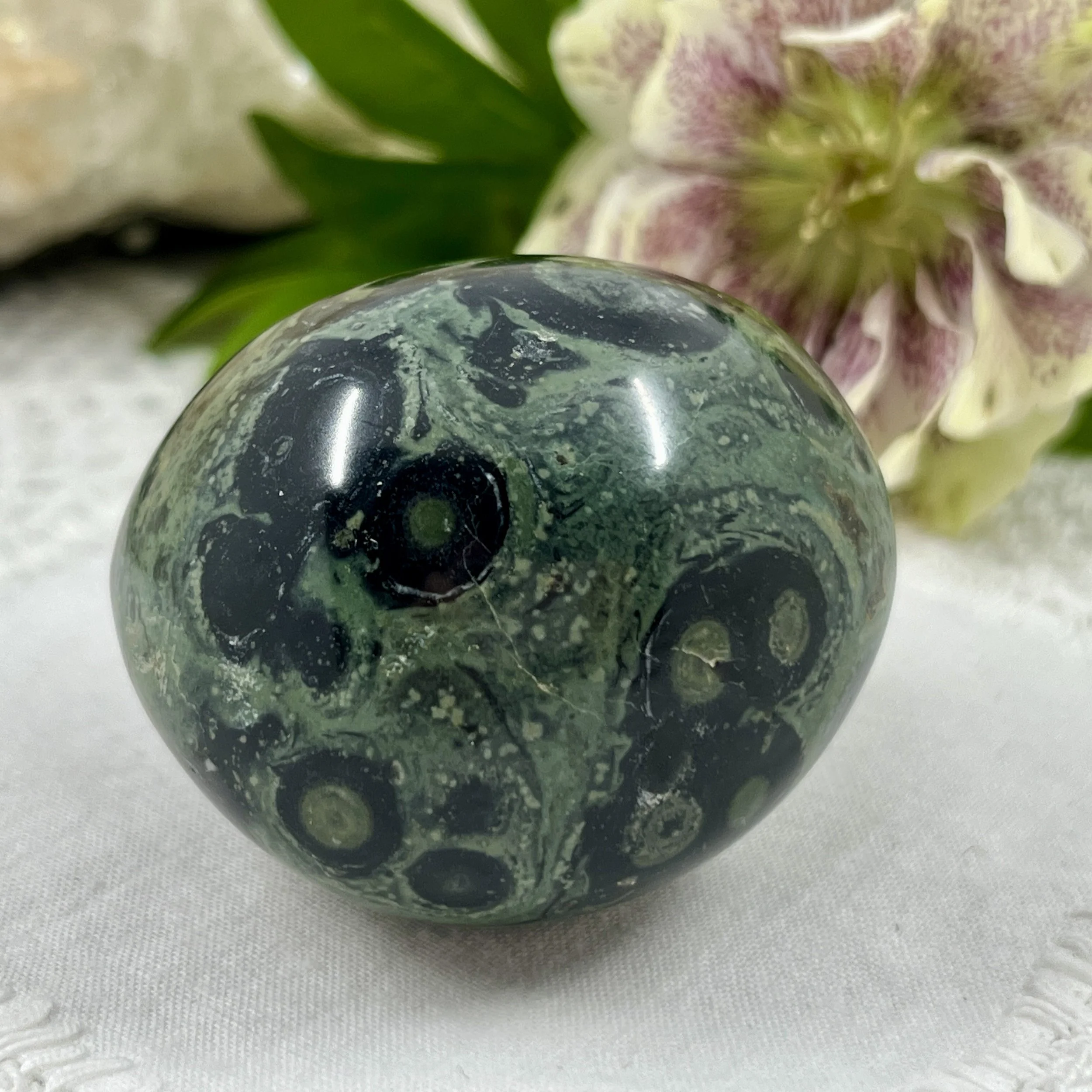 Kambaba pebble 8b.jpeg