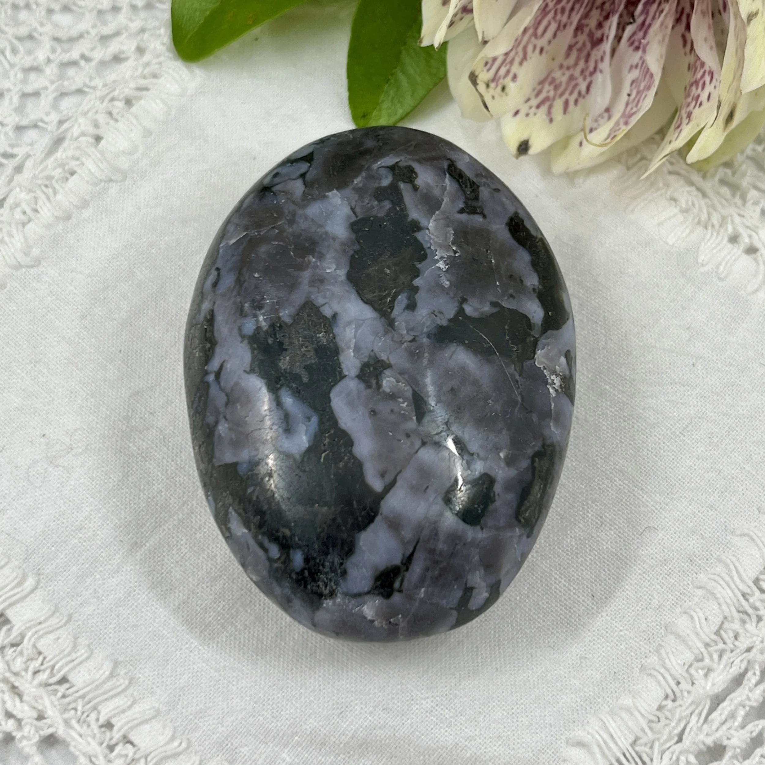 Gabbro pebble 1a.jpeg