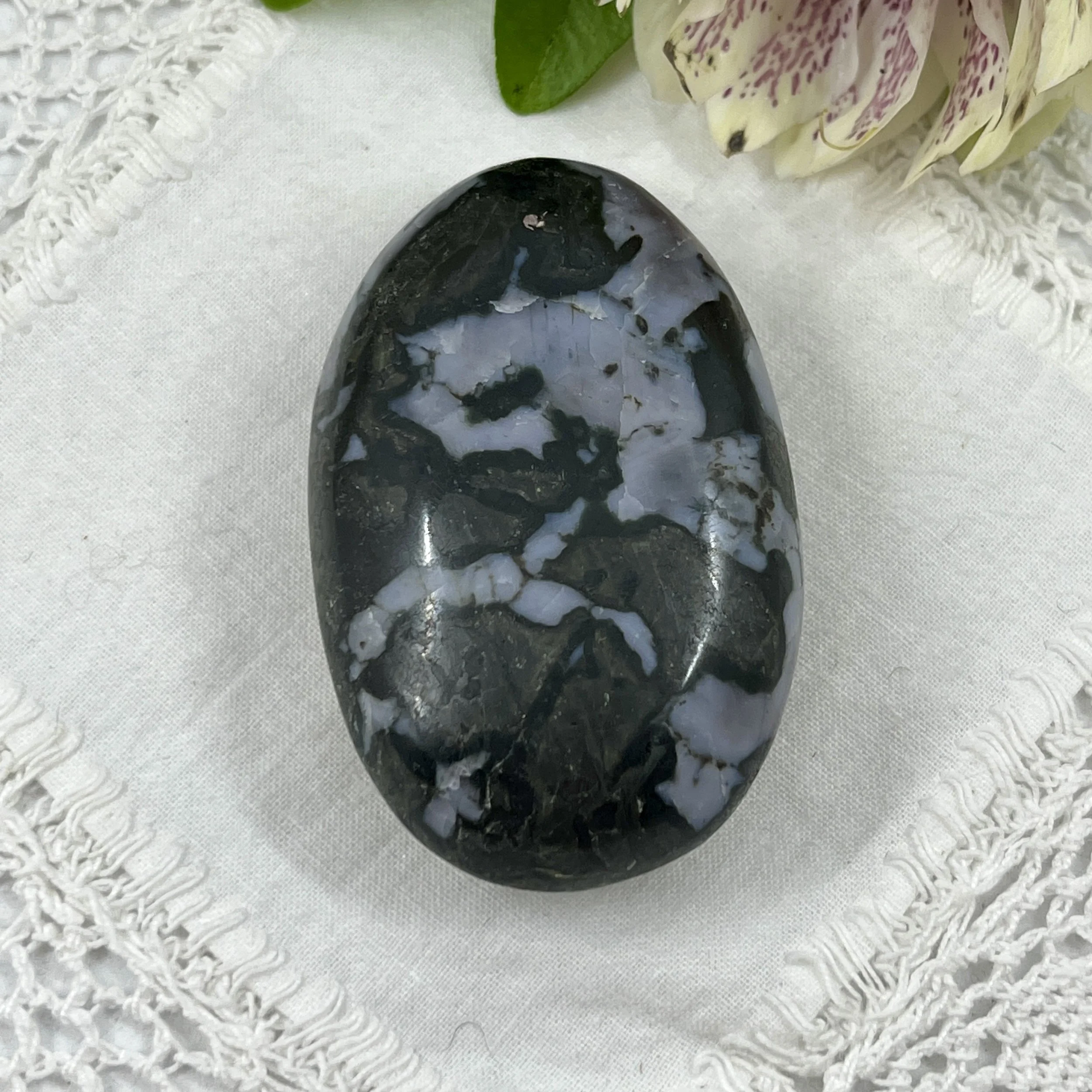 Gabbro pebble 4b.jpeg