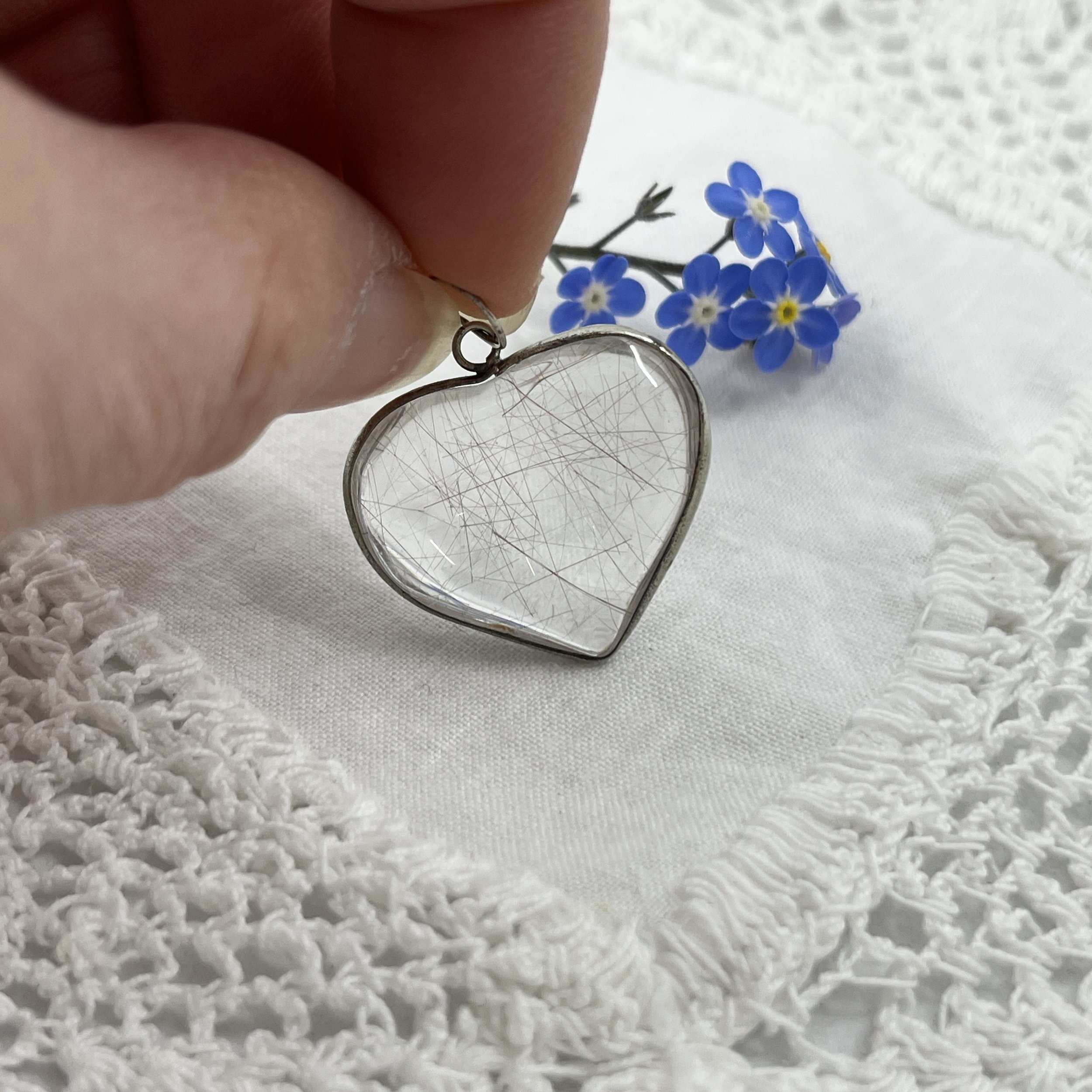 Rut Quartz heart 4c.jpeg