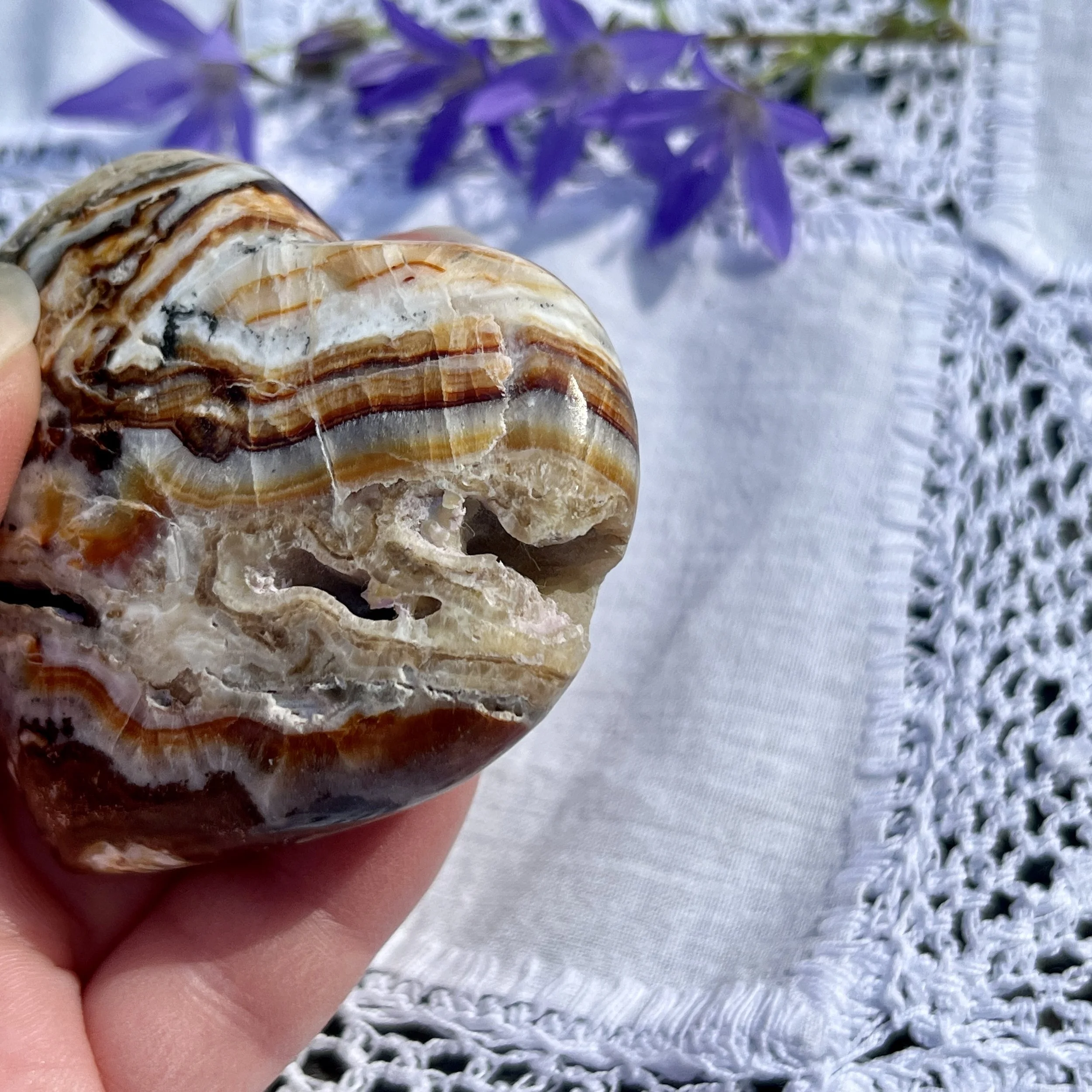 Brown aragonite heart 1e.jpeg