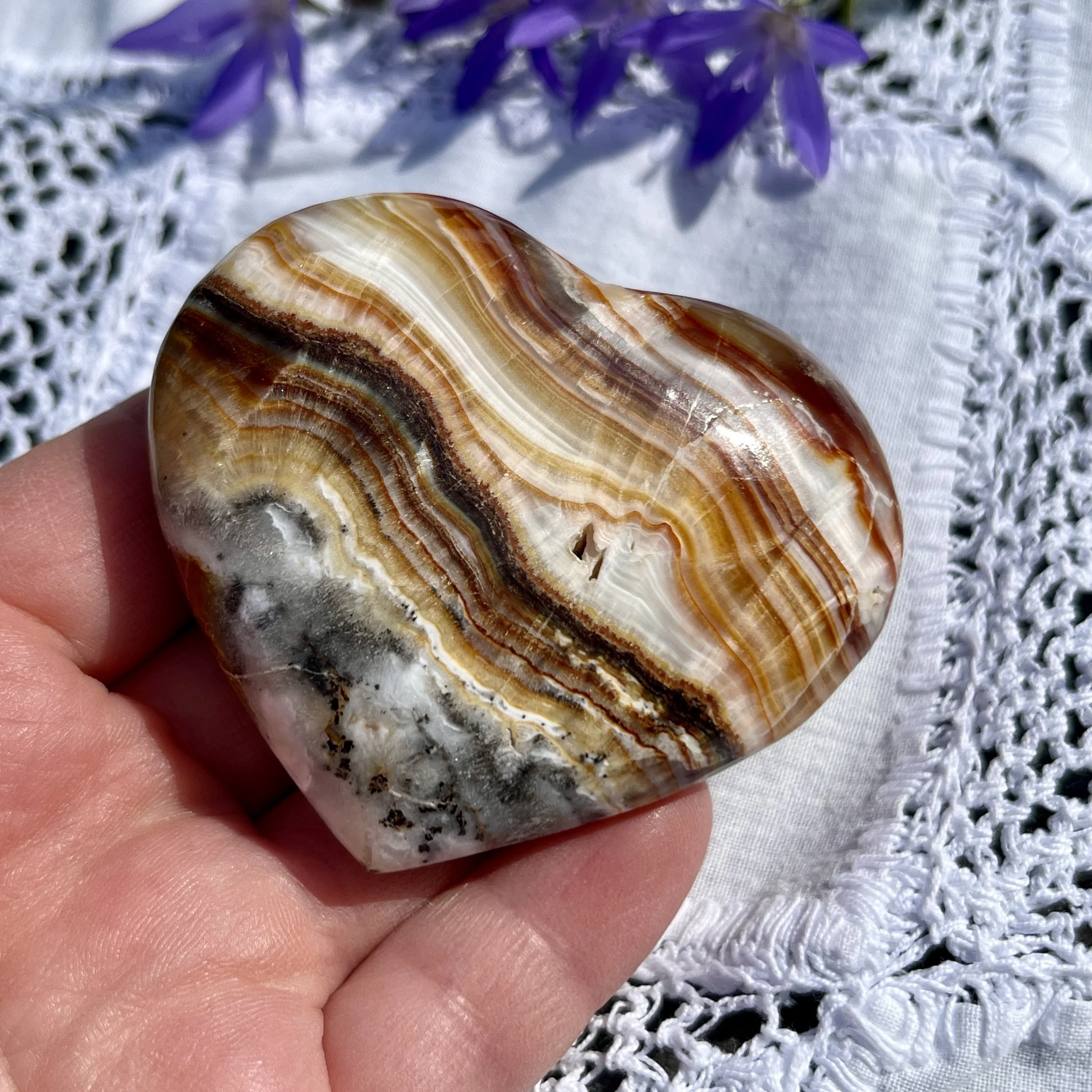 Brown aragonite heart 2c.jpeg