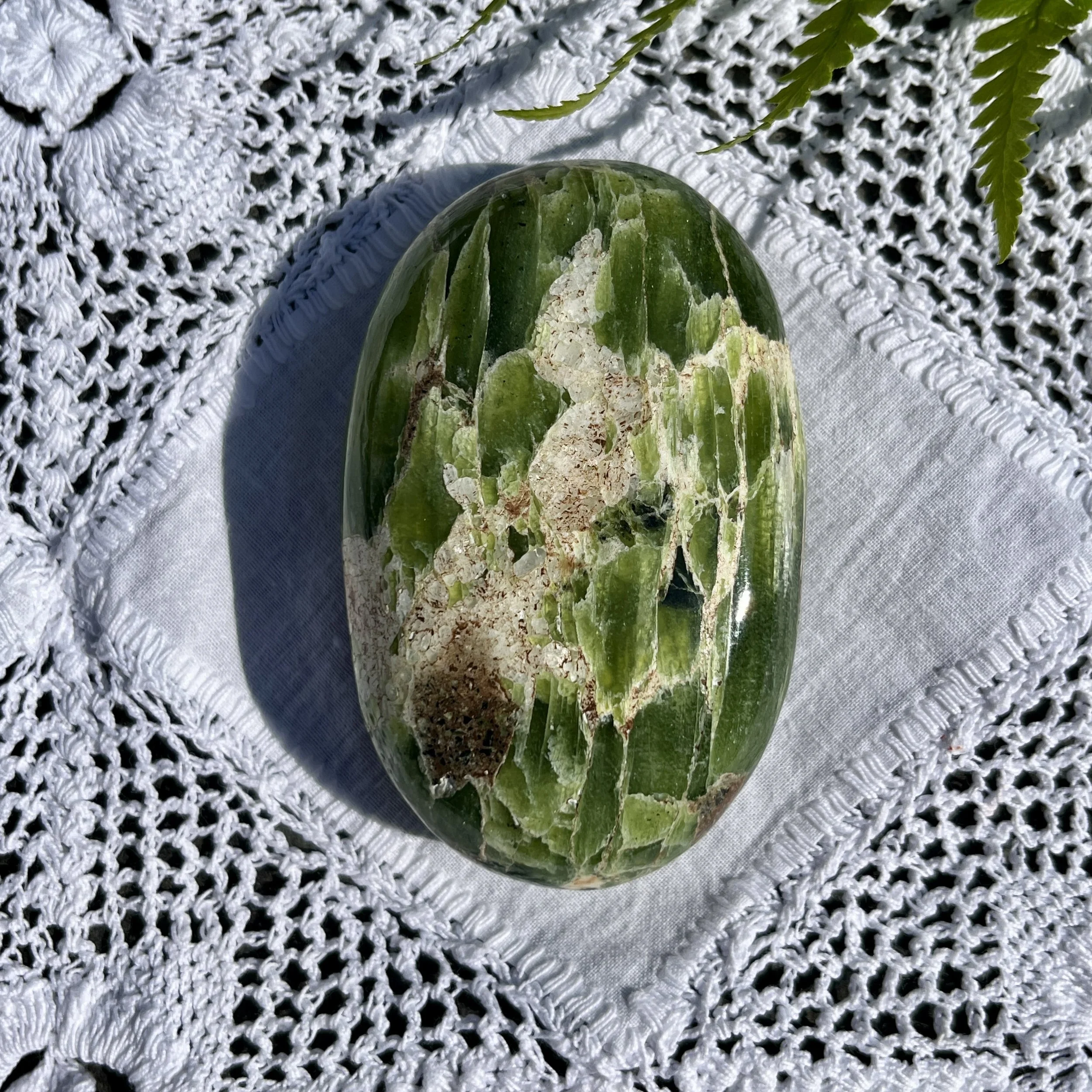 Tremolite pebble 1a.jpeg