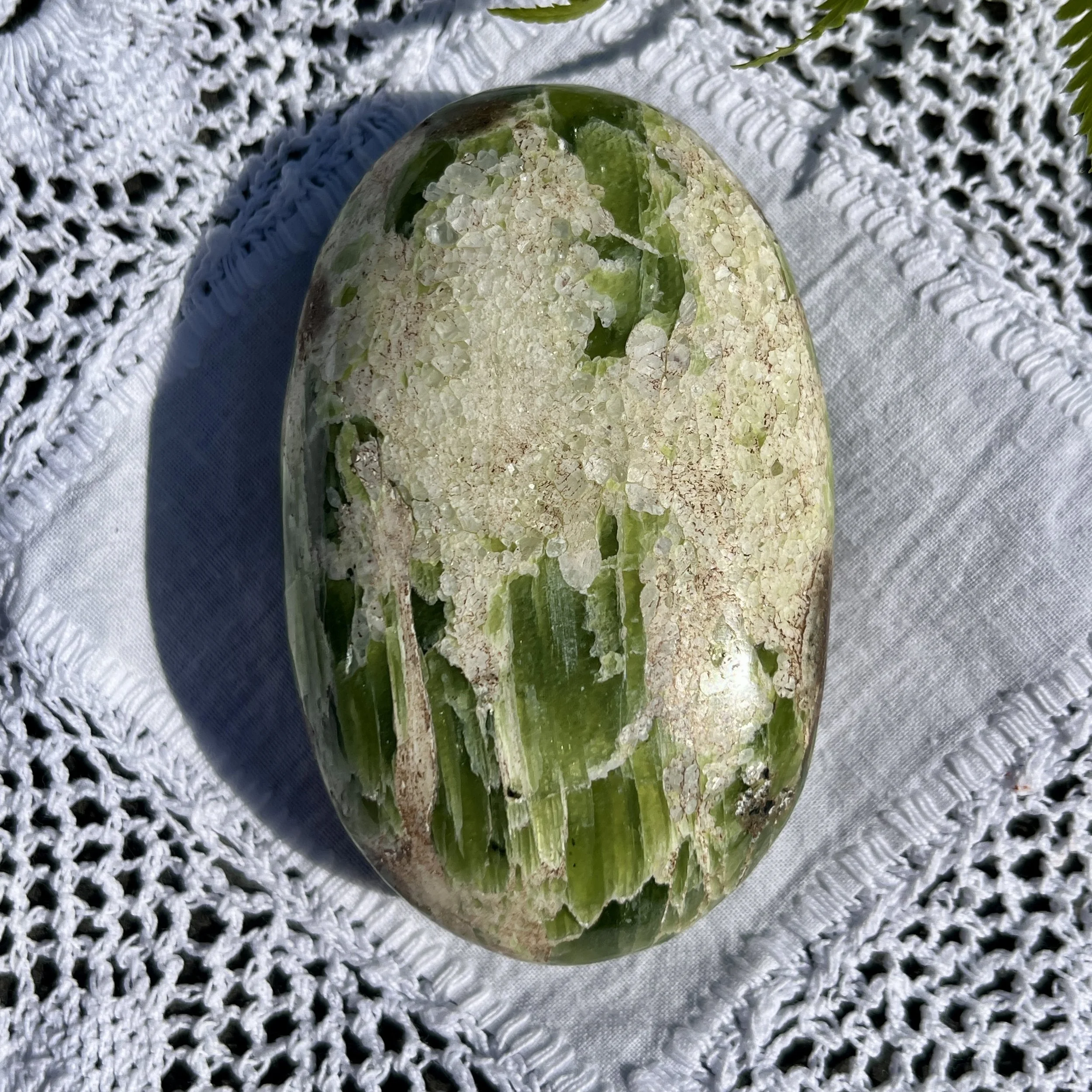 Tremolite pebble 1b.jpeg