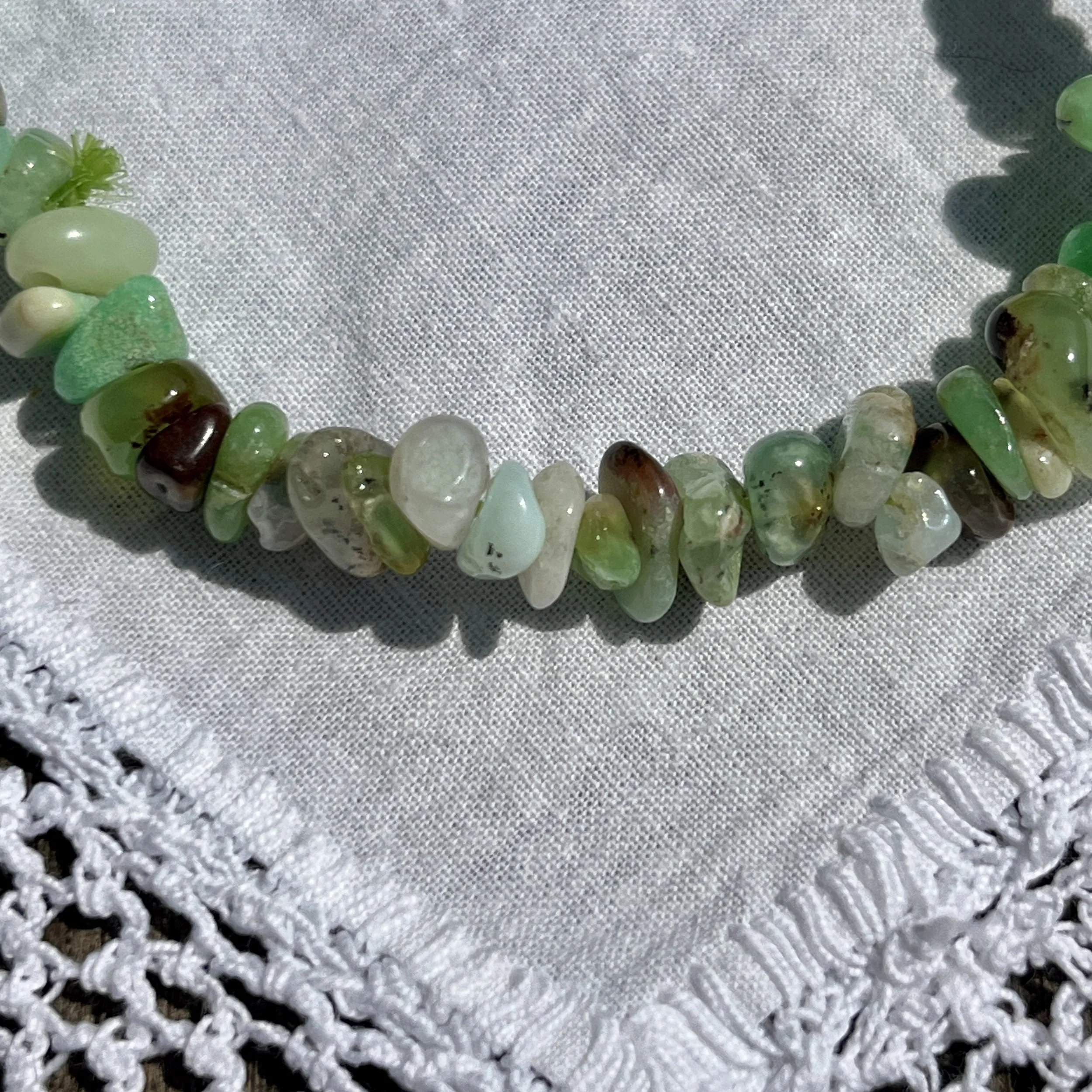 Chrysoprase dark gemchip c.jpeg