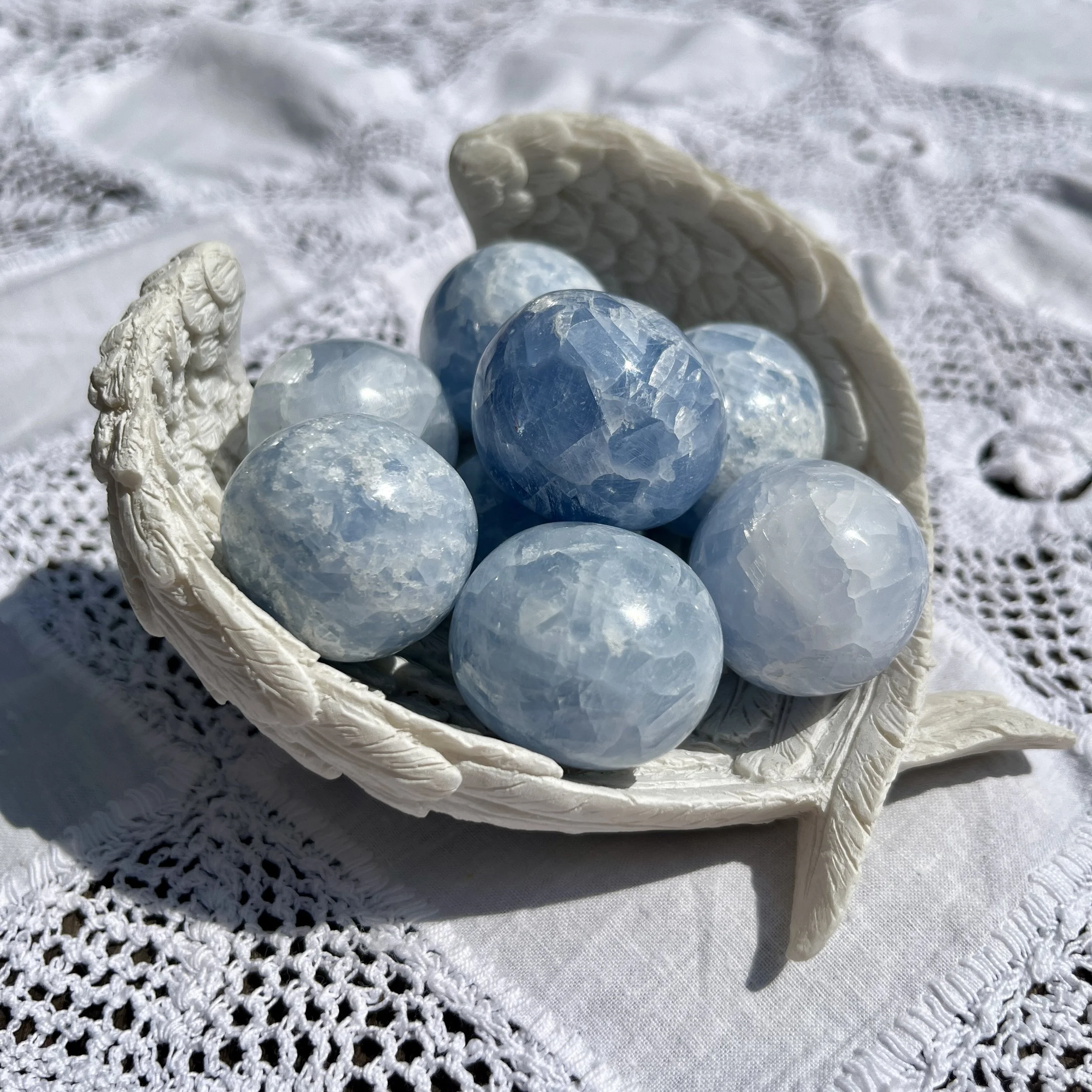 Blue calcite spheres a.jpeg
