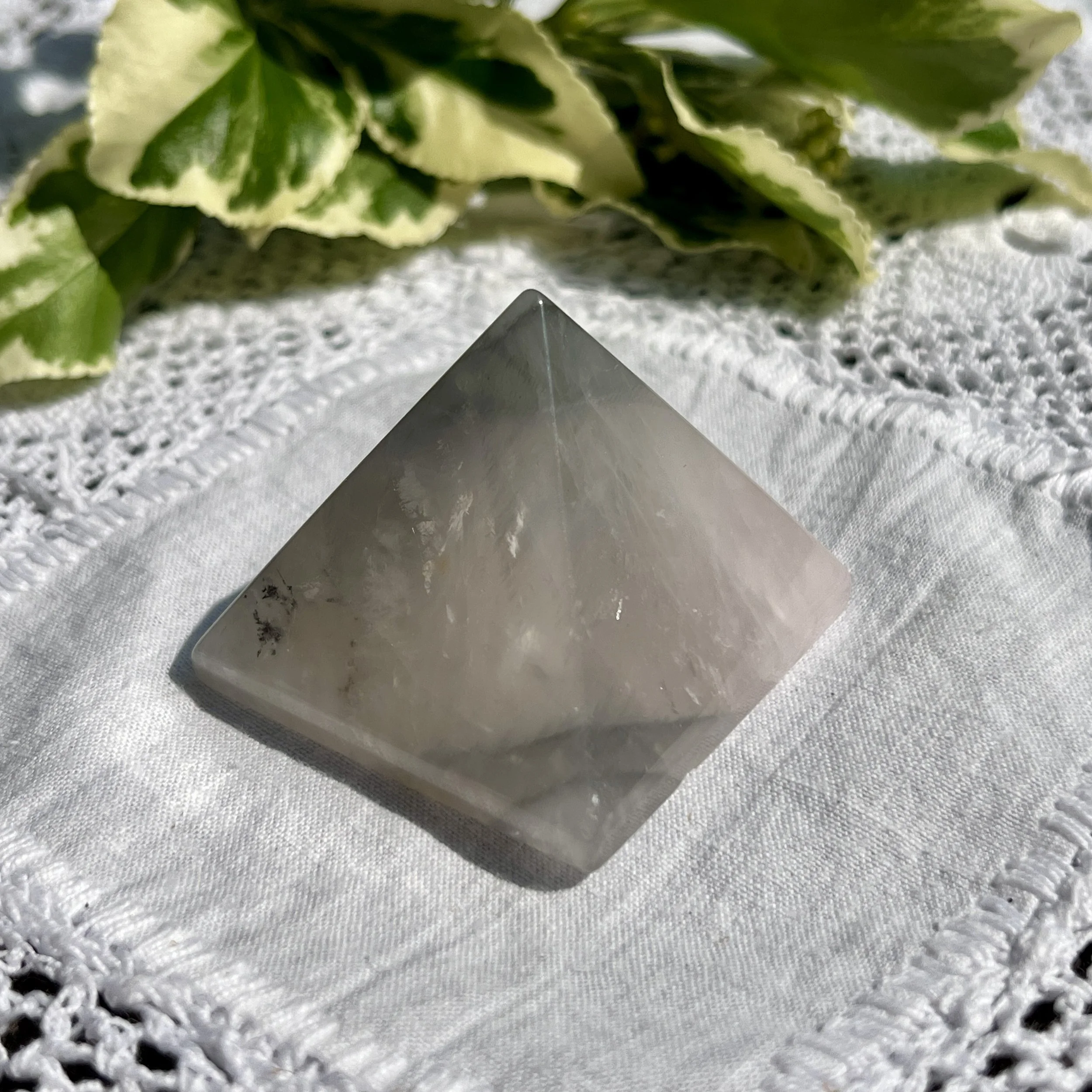 Luna Rose Pyramid 2d.jpeg