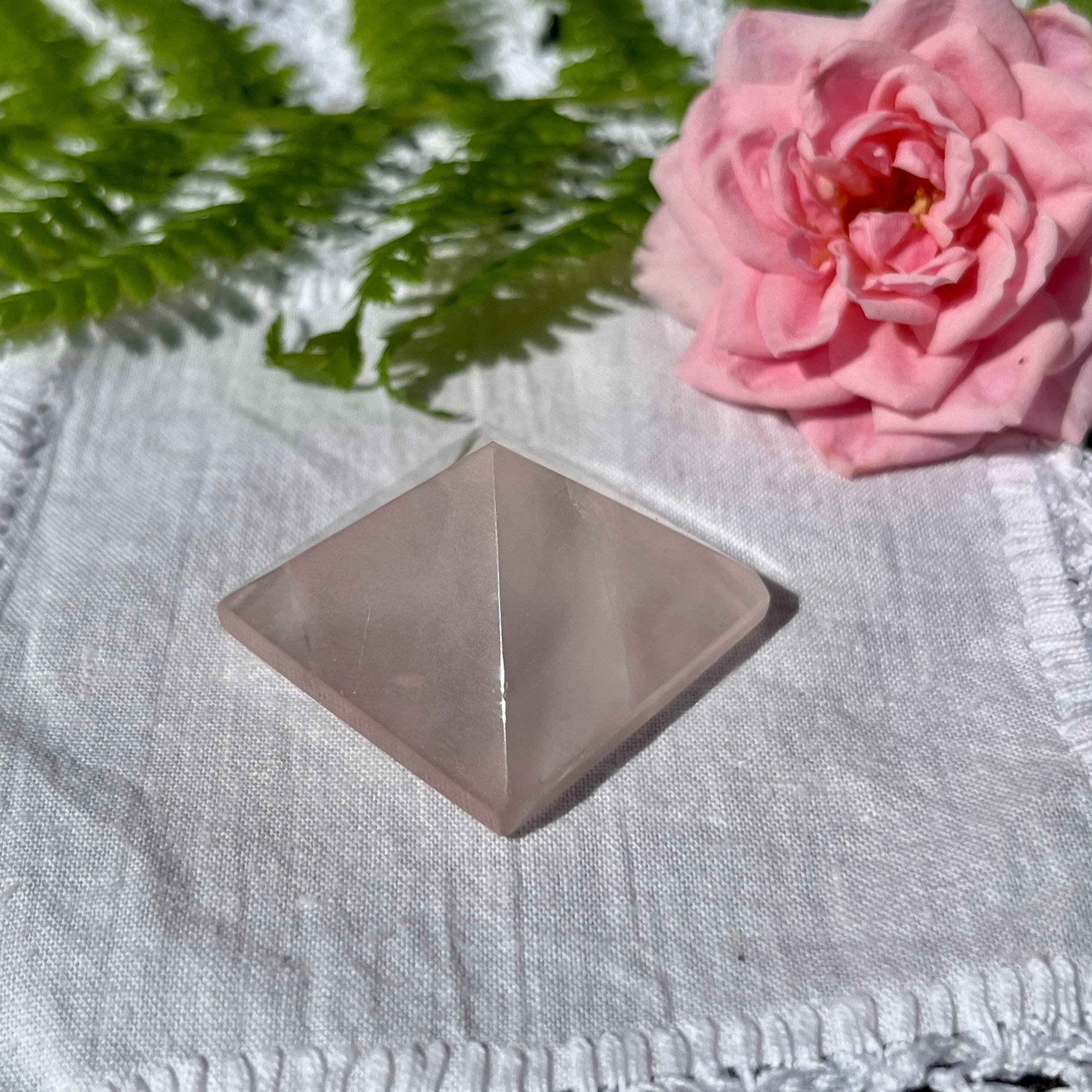 Rose Girasol pyramid a.jpeg