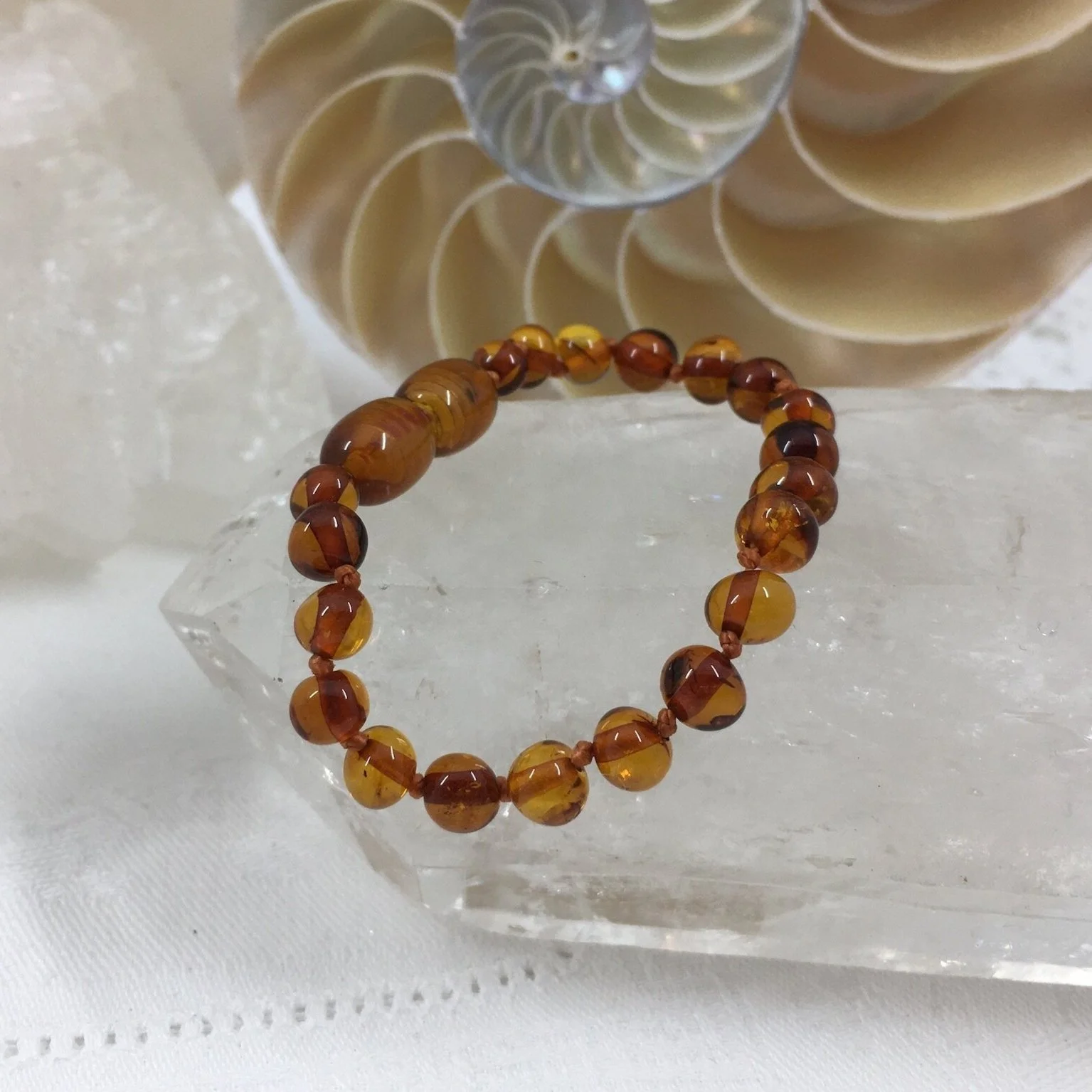 Cognac+teething+bracelet.jpg